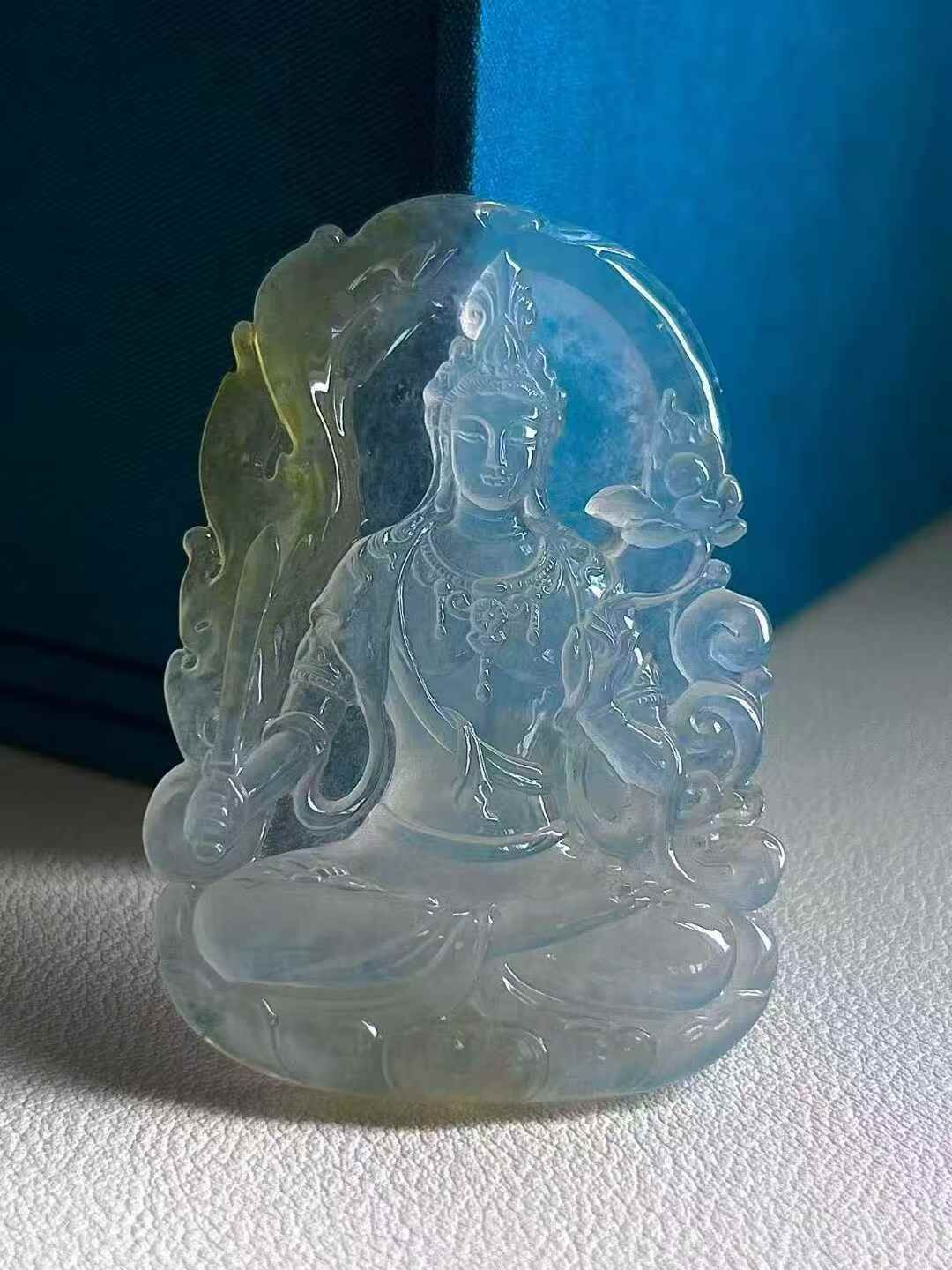 1122354 翡翠黃翡觀音