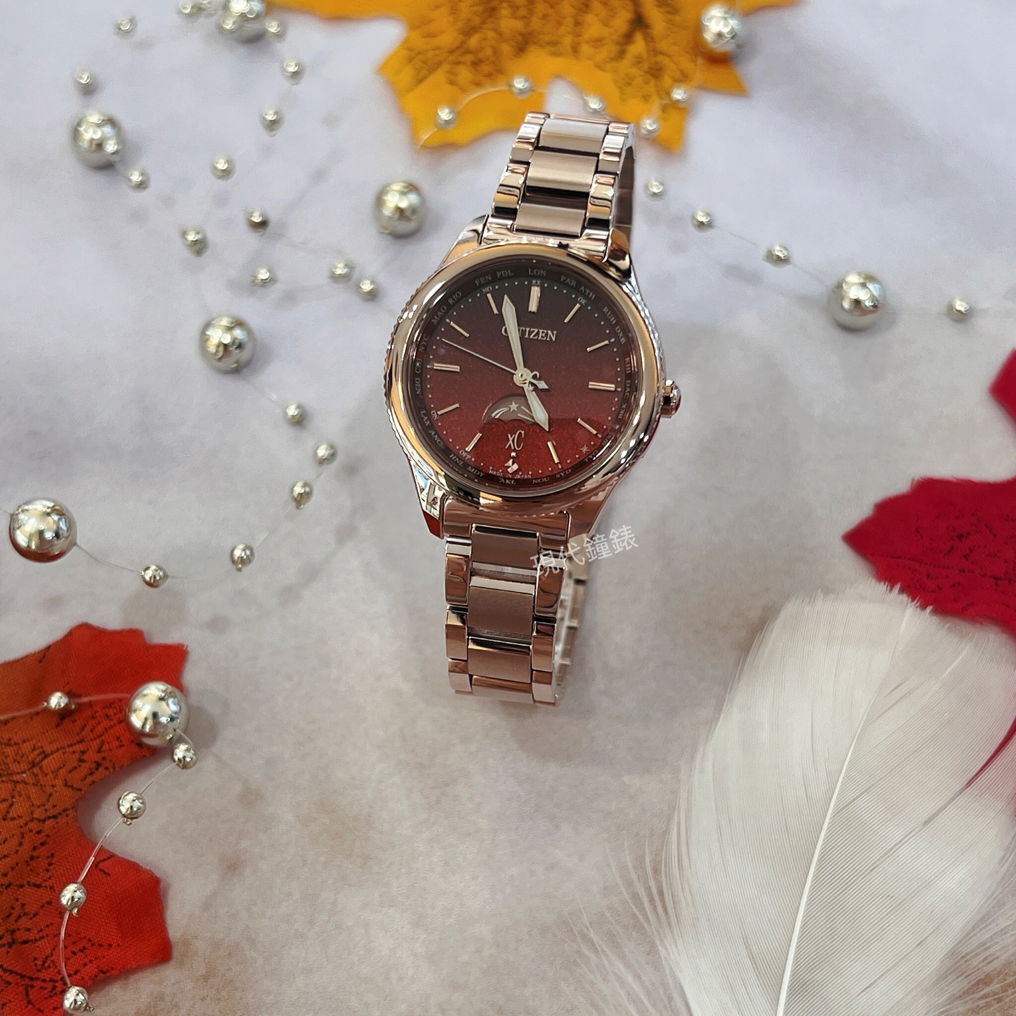 【CITIZEN 星辰】XC系列 電波光動能月相女錶 EE1004-73W 29mm 現代鐘錶