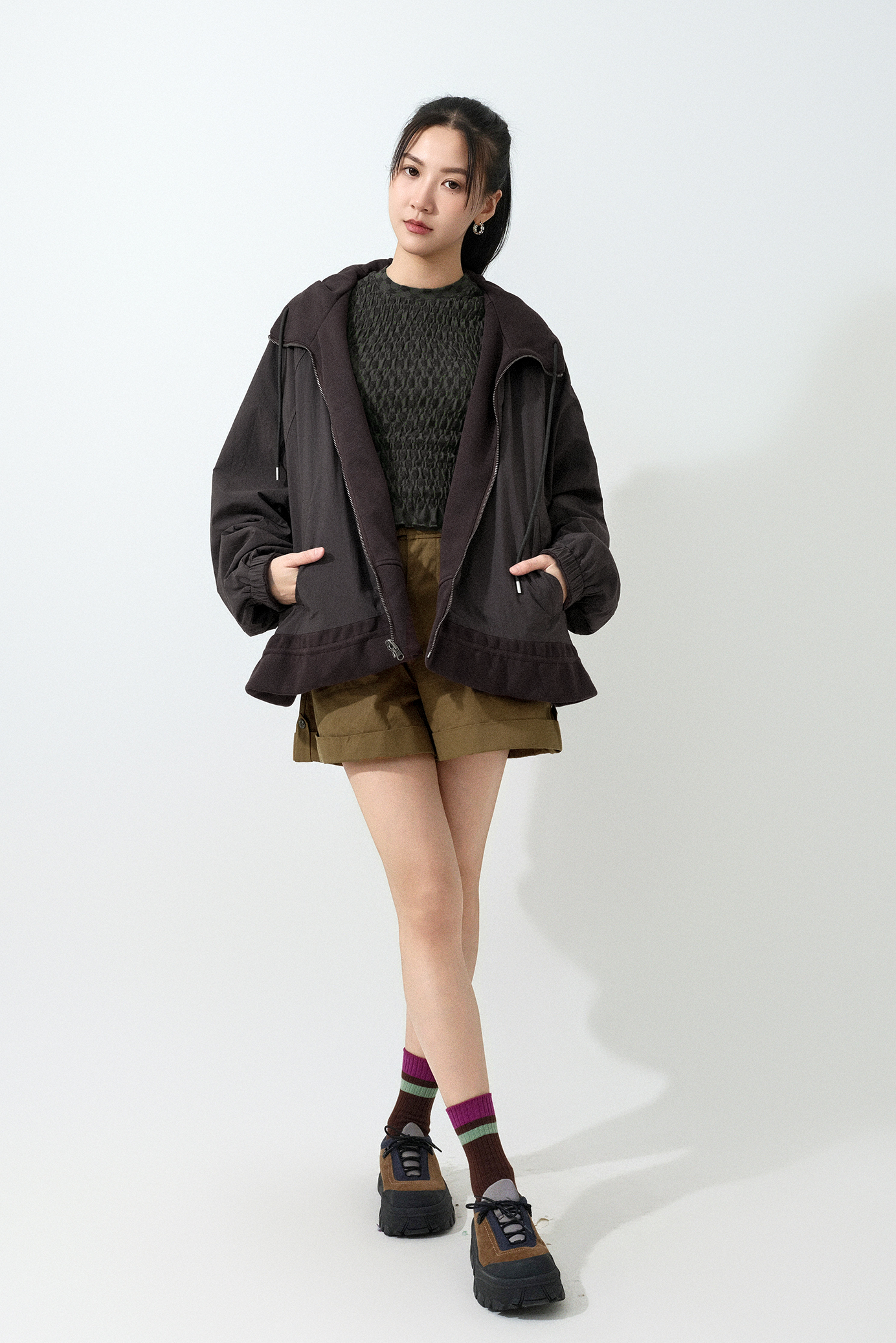 FW25_0228（外套＋上衣＋短褲）