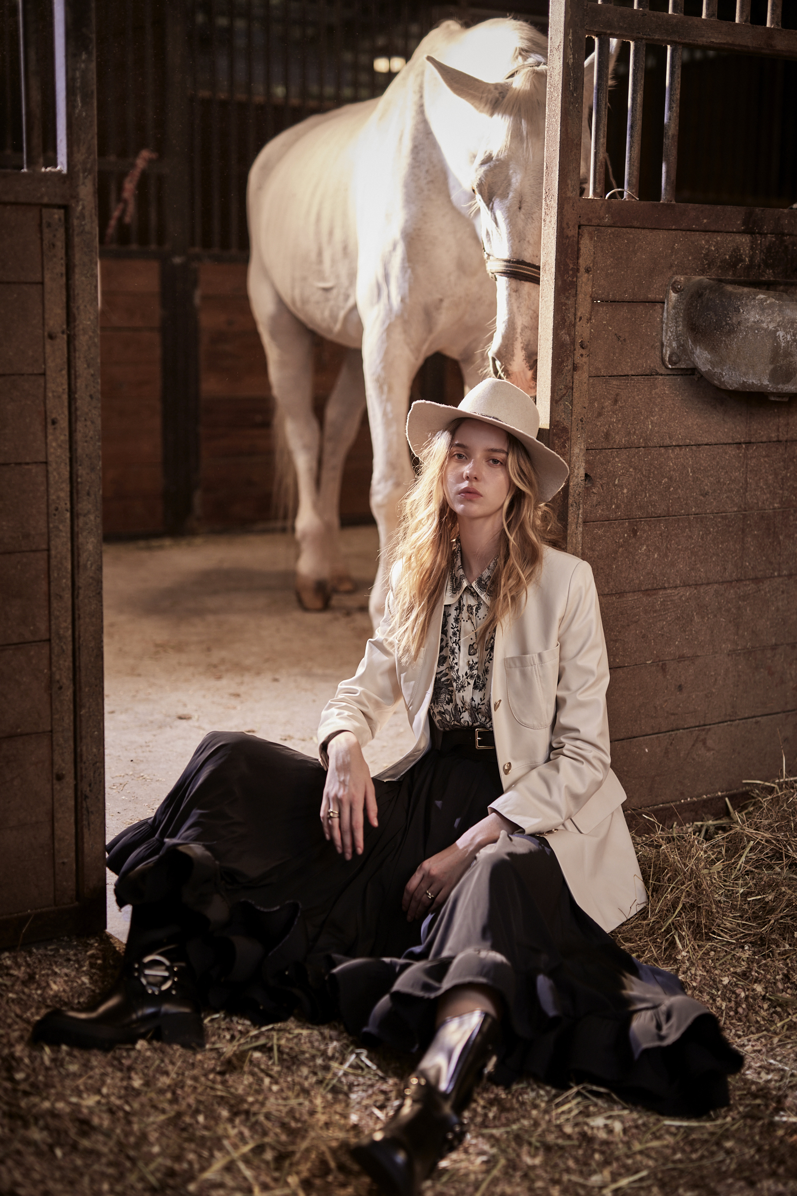 BE15159C1 暗潮花瓣荷葉蓬擺高腰長裙