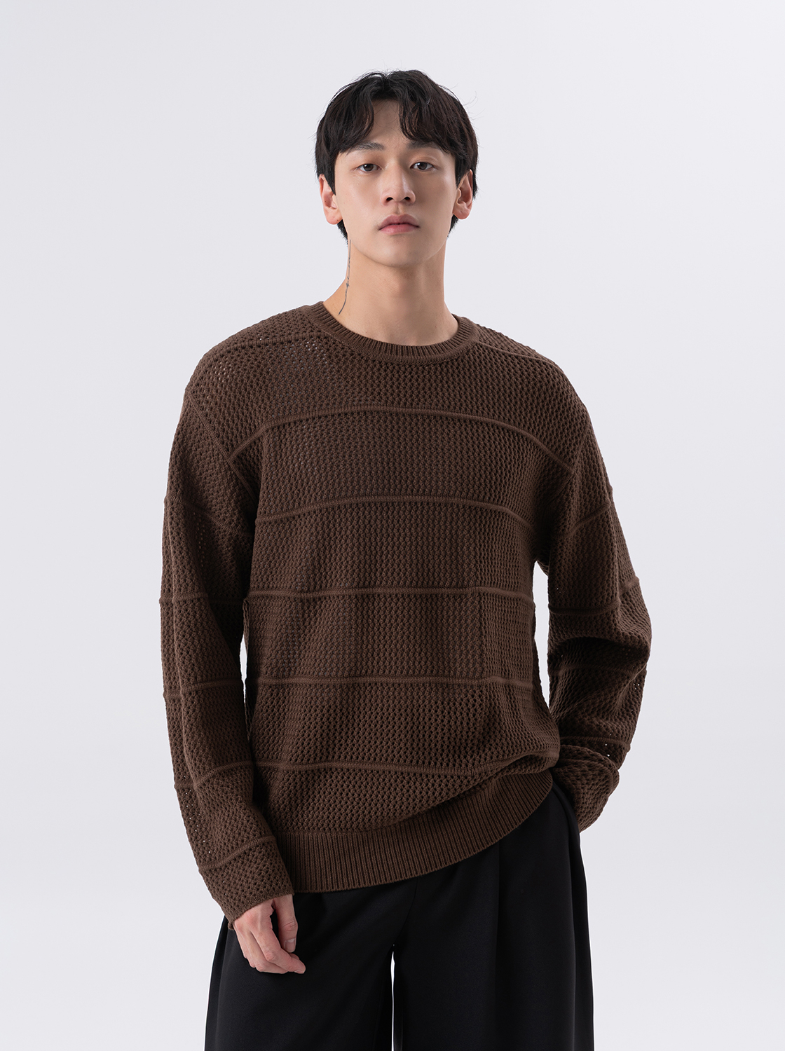 【期間限定】簍空勾針圓領毛織上衣