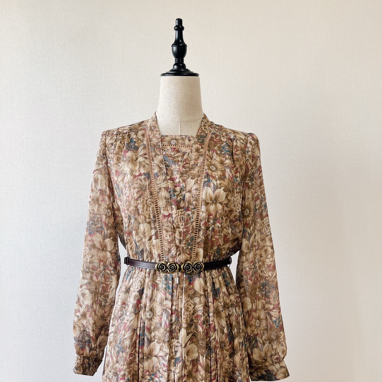 日本製秋日大地色格紋花卉連身裙