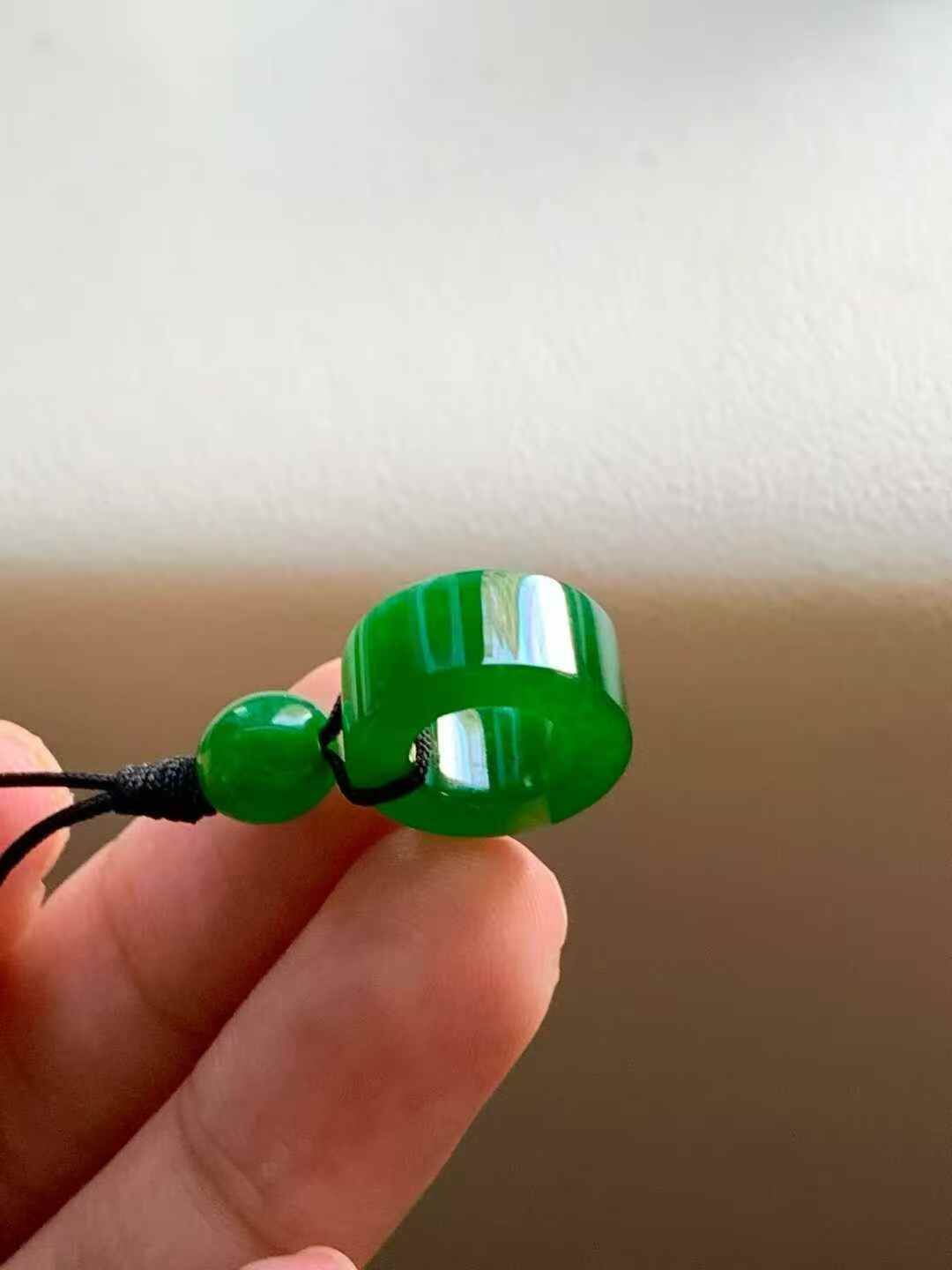 1122361 翡翠玉環 (14.8mm直徑)