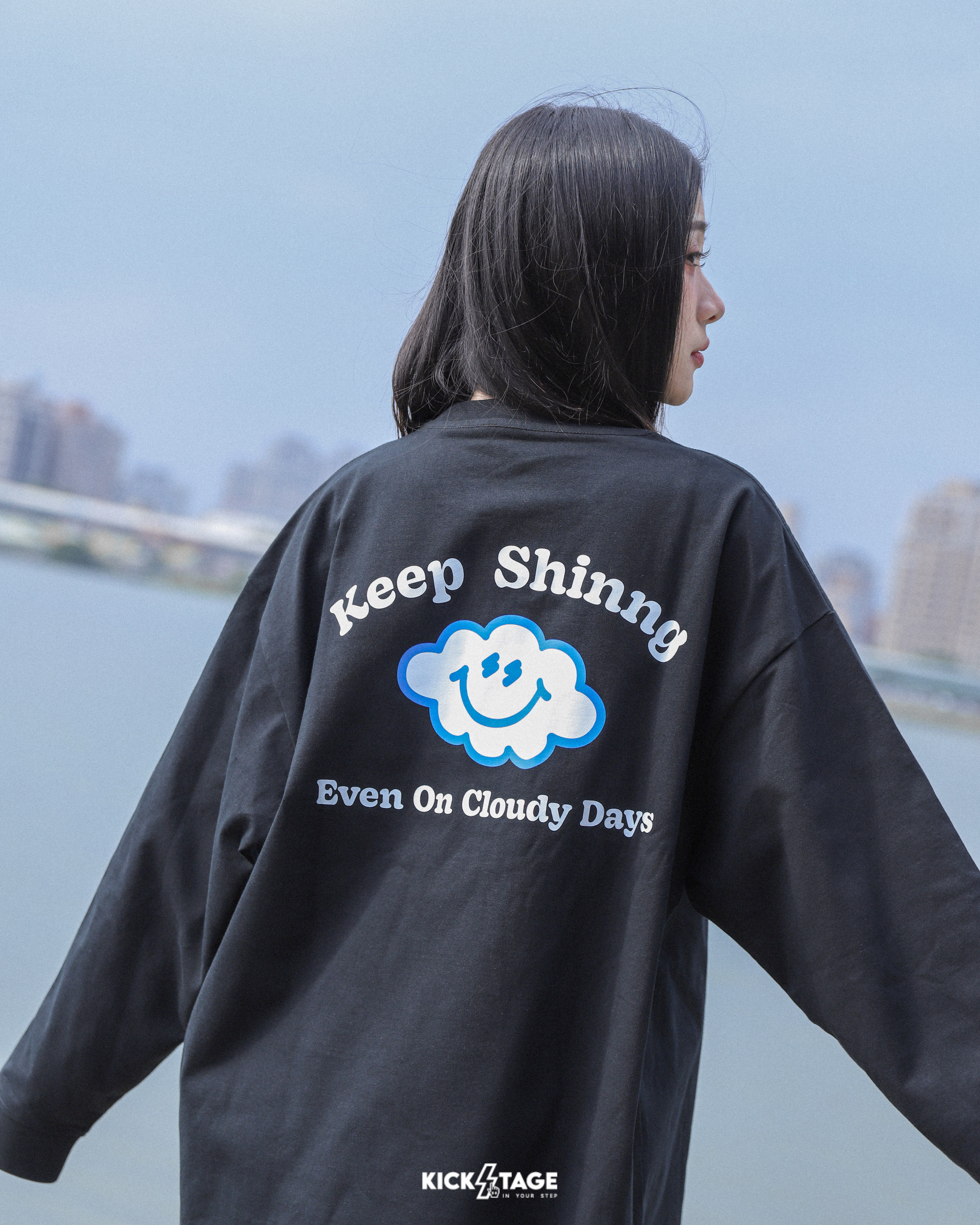 #KEEP GOOD MOOD LS TEE 黑色 印花 字母 寬版 落肩 雲朵 保持好心情 長TEE【KS329-BK】