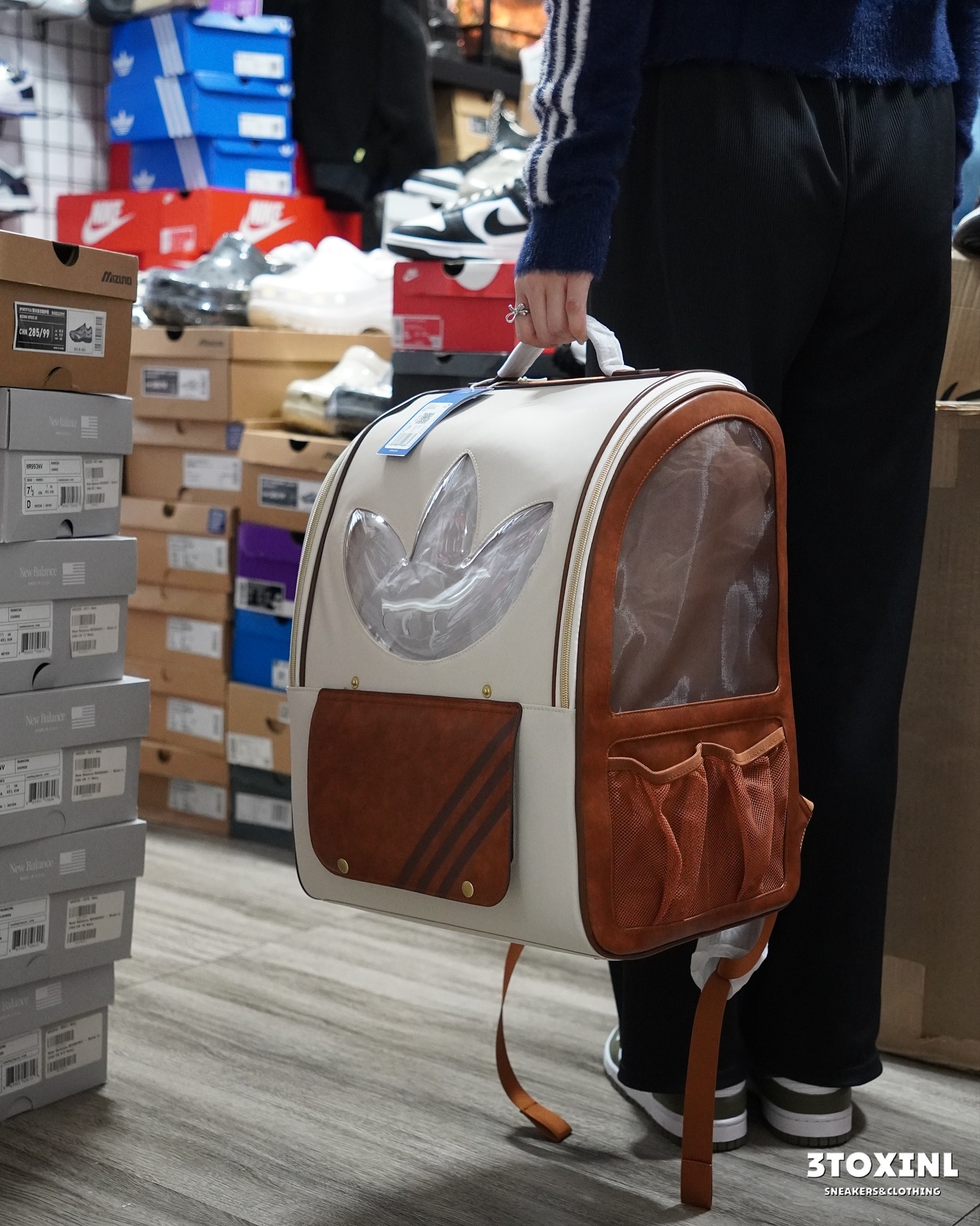 (預訂) Adidas Pet Backpack - Brown