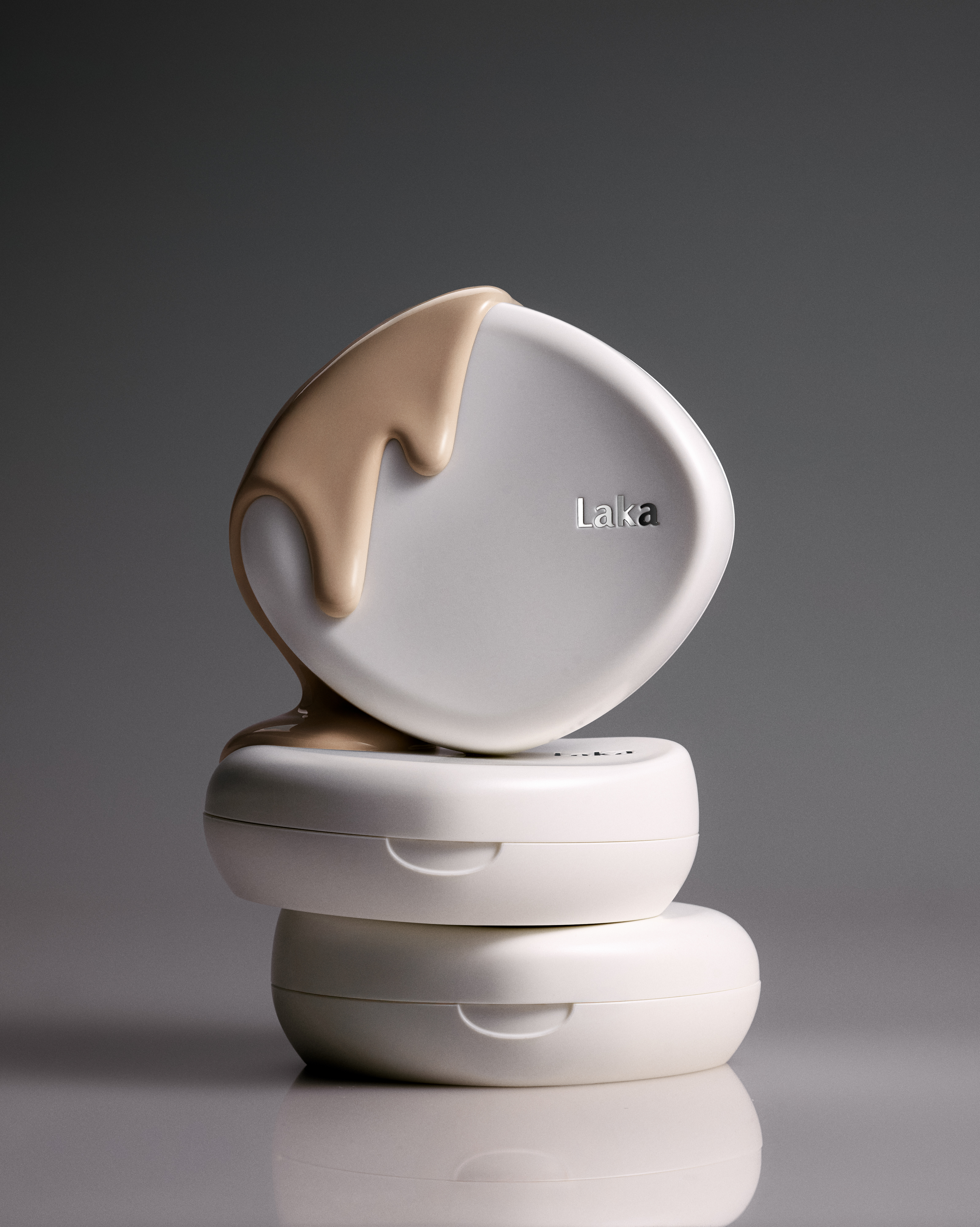 裸霧光氣墊粉餅 15g - Laka