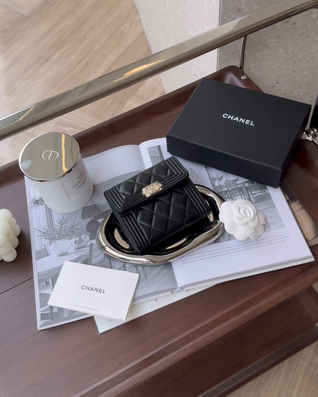 CHANEL｜荔枝BOY 三折短夾 背拉款 黑淡金(亮面LOGO)