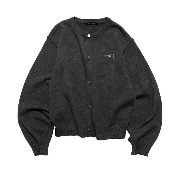 E'TREALOUEST Bottle Cap Knit Cardigan