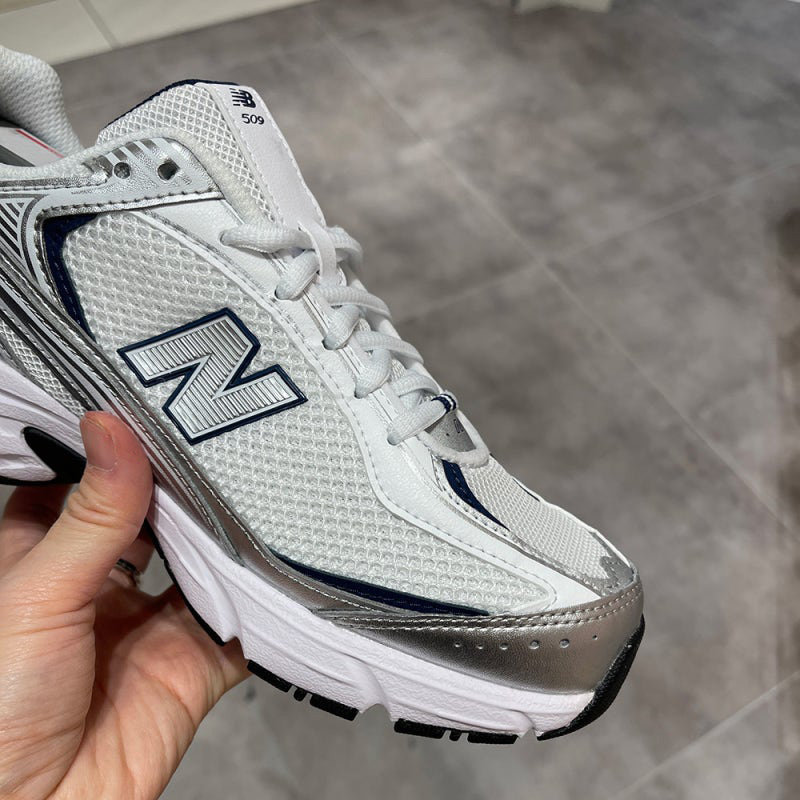 <年末折扣🇯🇵> NEW BALANCE 509 NB 白銀藍 銀灰 白藍 男女鞋 U509CD / 預購