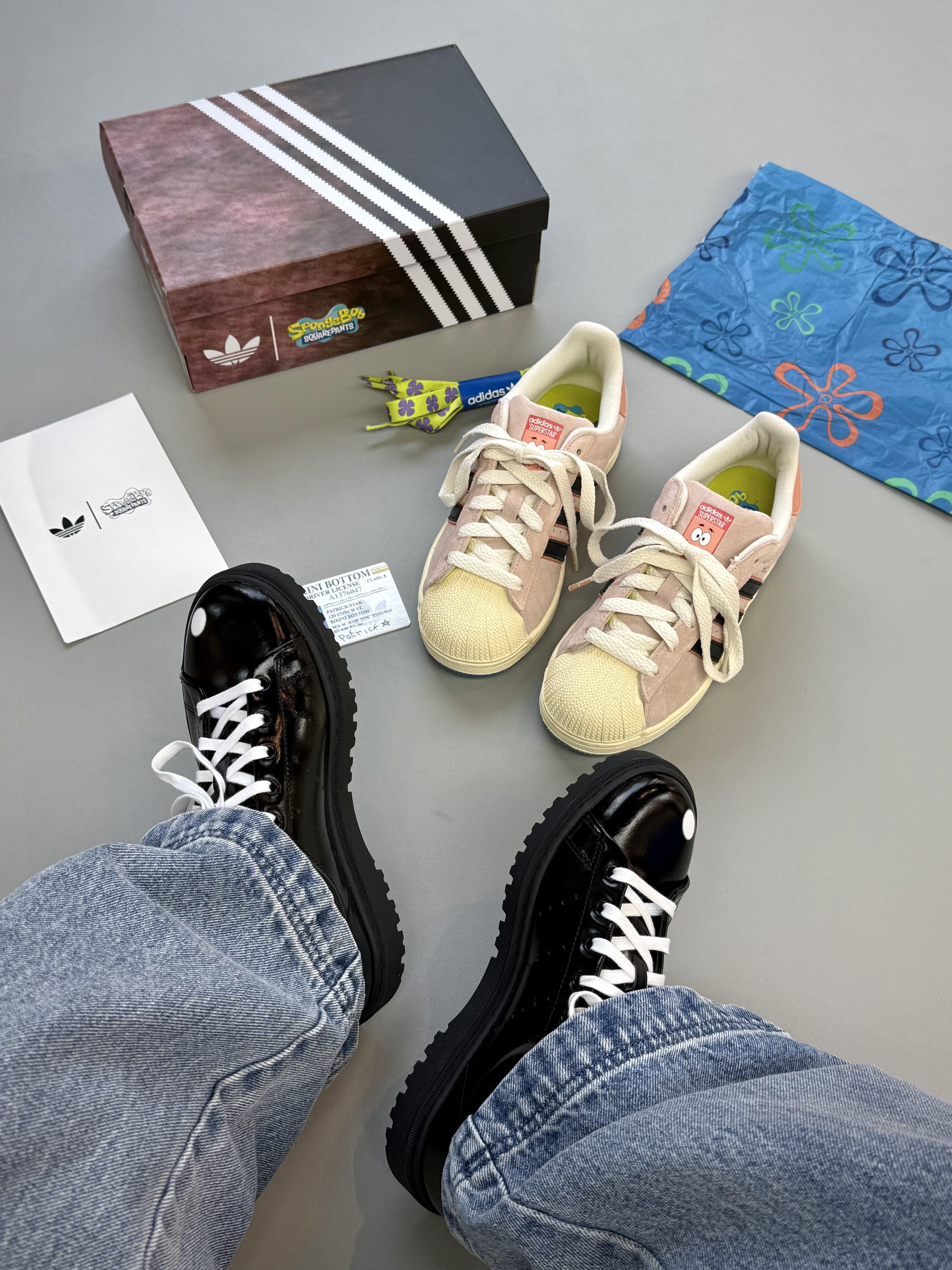 SPONGEBOB x Adidas Stan Simth / Superstar 黑色 粉色 海綿寶寶 派大星 復古 貝殼頭 版鞋 JQ6778 JQ6779/預購