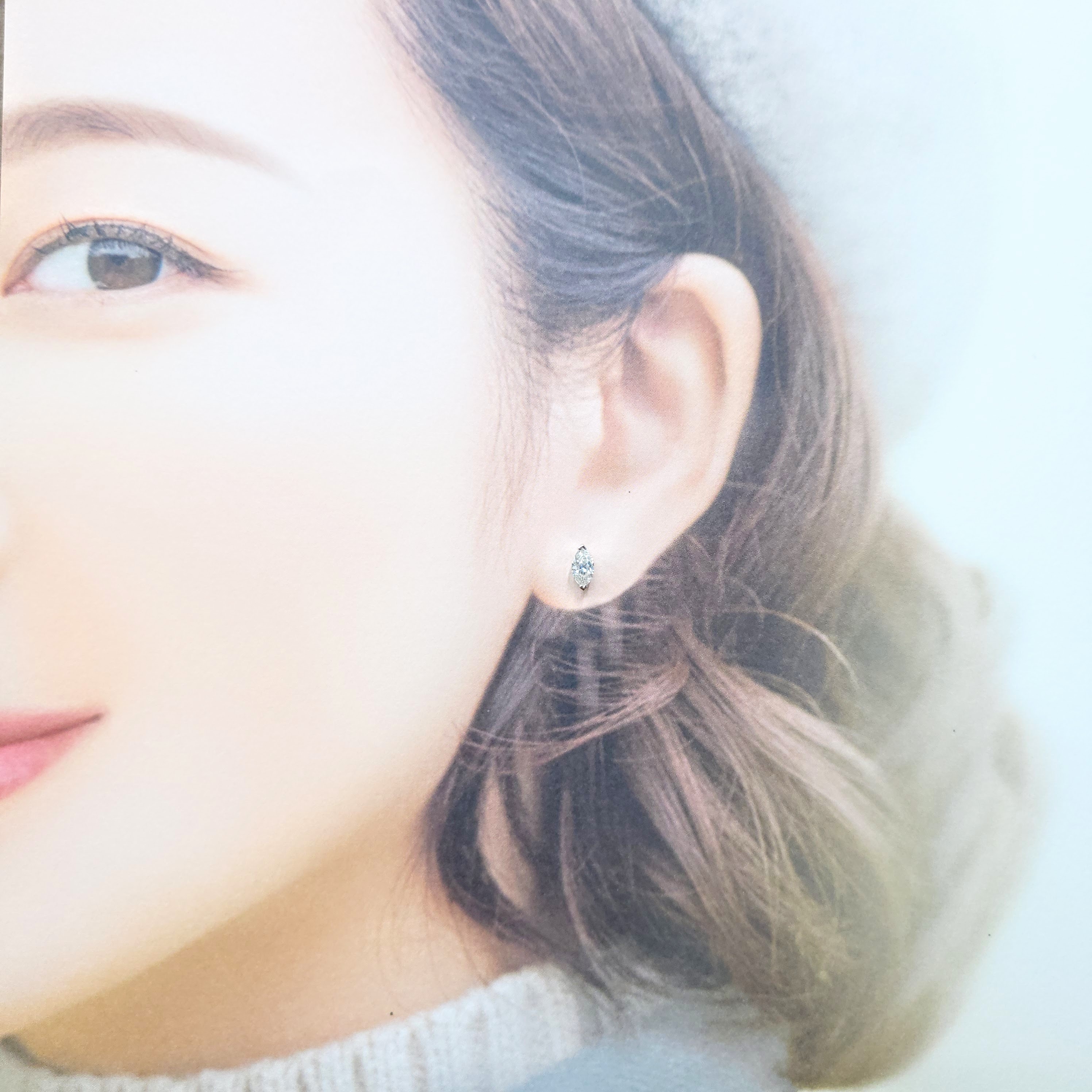 全新18K白金【主石79份欖尖形鑽石】耳環