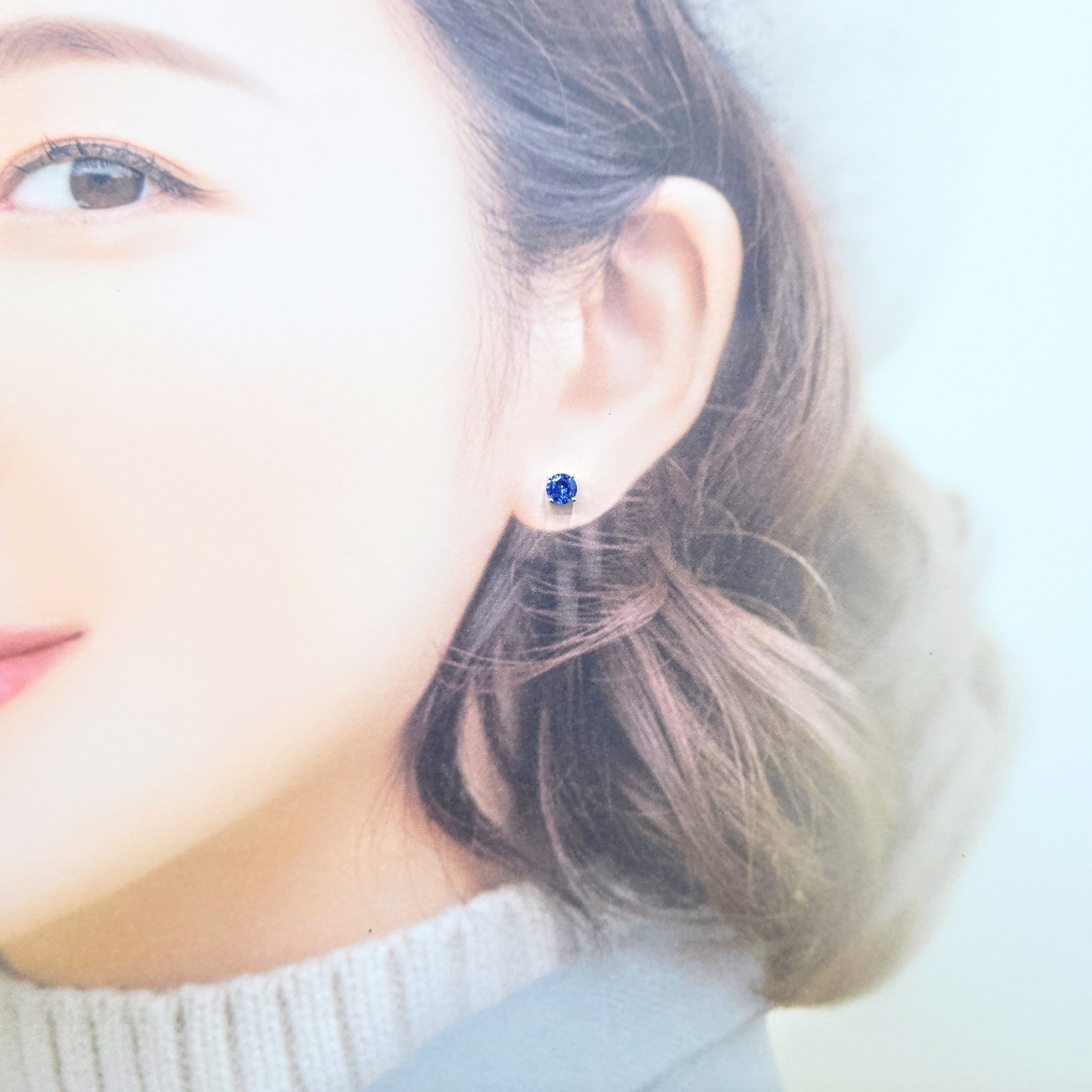 全新18K白金【主石1卡27份藍寶石】耳環