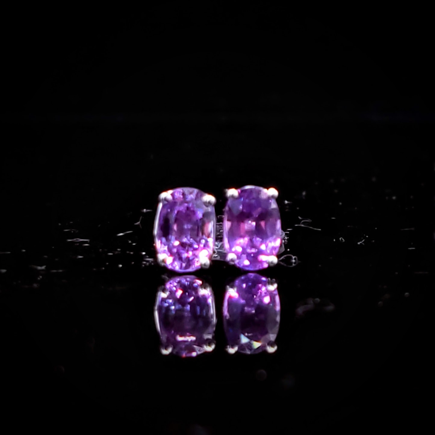 全新18K白金【主石89份紫藍寶】耳環