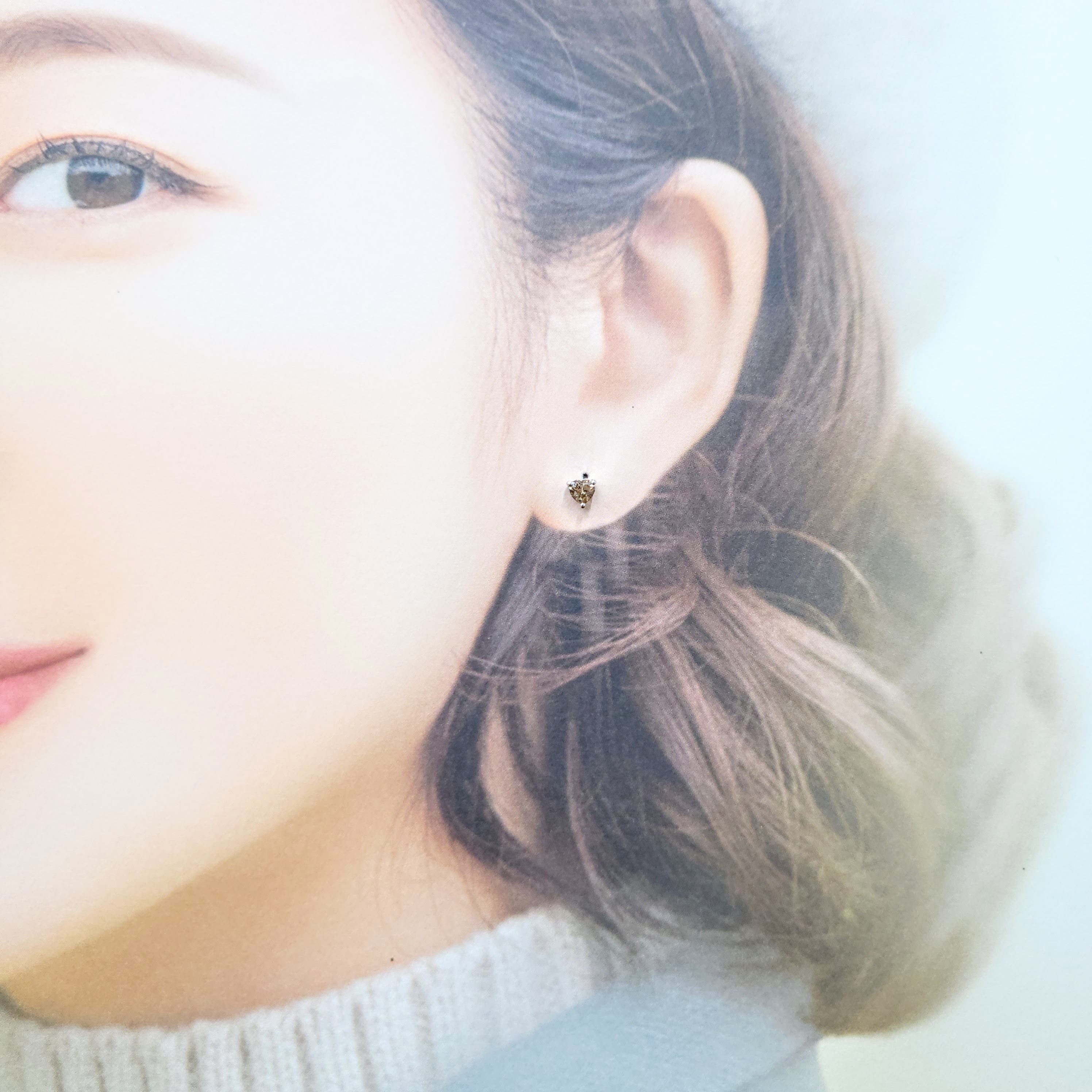 全新18K白金【主石53份心形香檳鑽】耳環