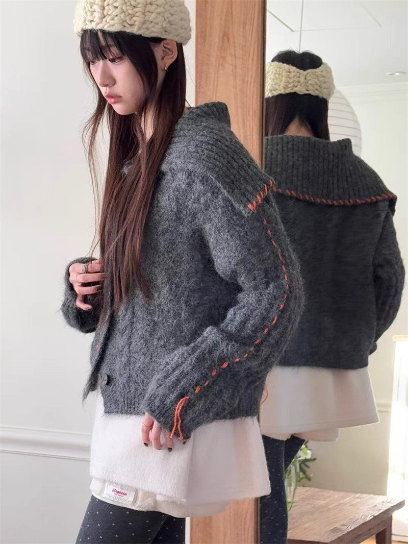 DELINE蓬鬆麻花織紋毛衣外套