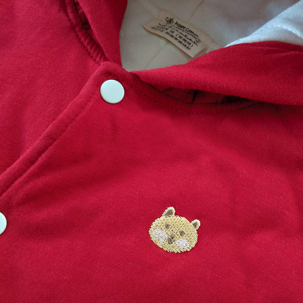 有機棉嬰幼兒熊耳連帽鋪棉斗篷-嫣紅 | 藍天畫布有機棉