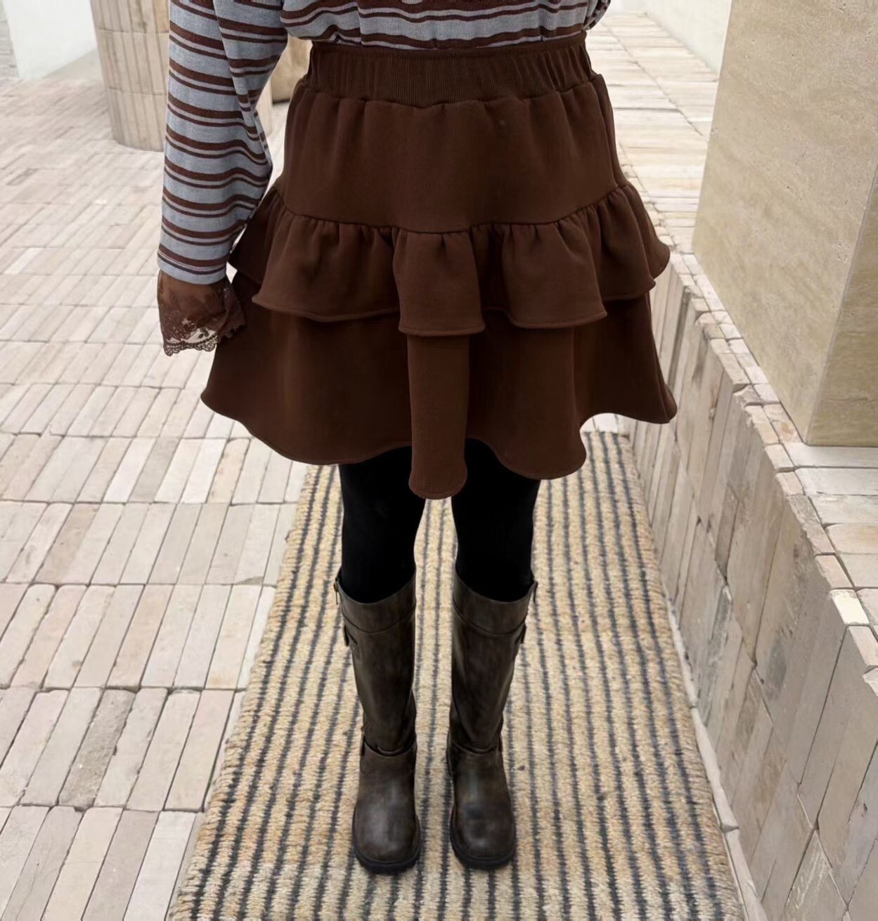 高腰絨布蛋糕短裙