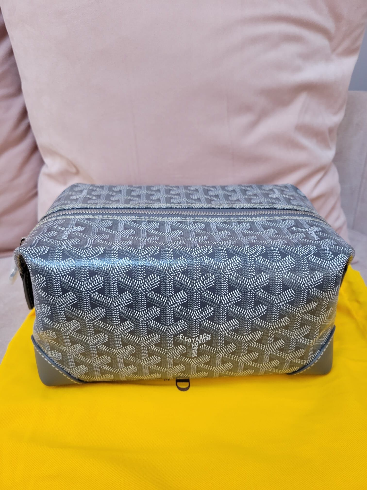 GOYARD Bowling 25 Toiletry Bag GRIS 飯盒包