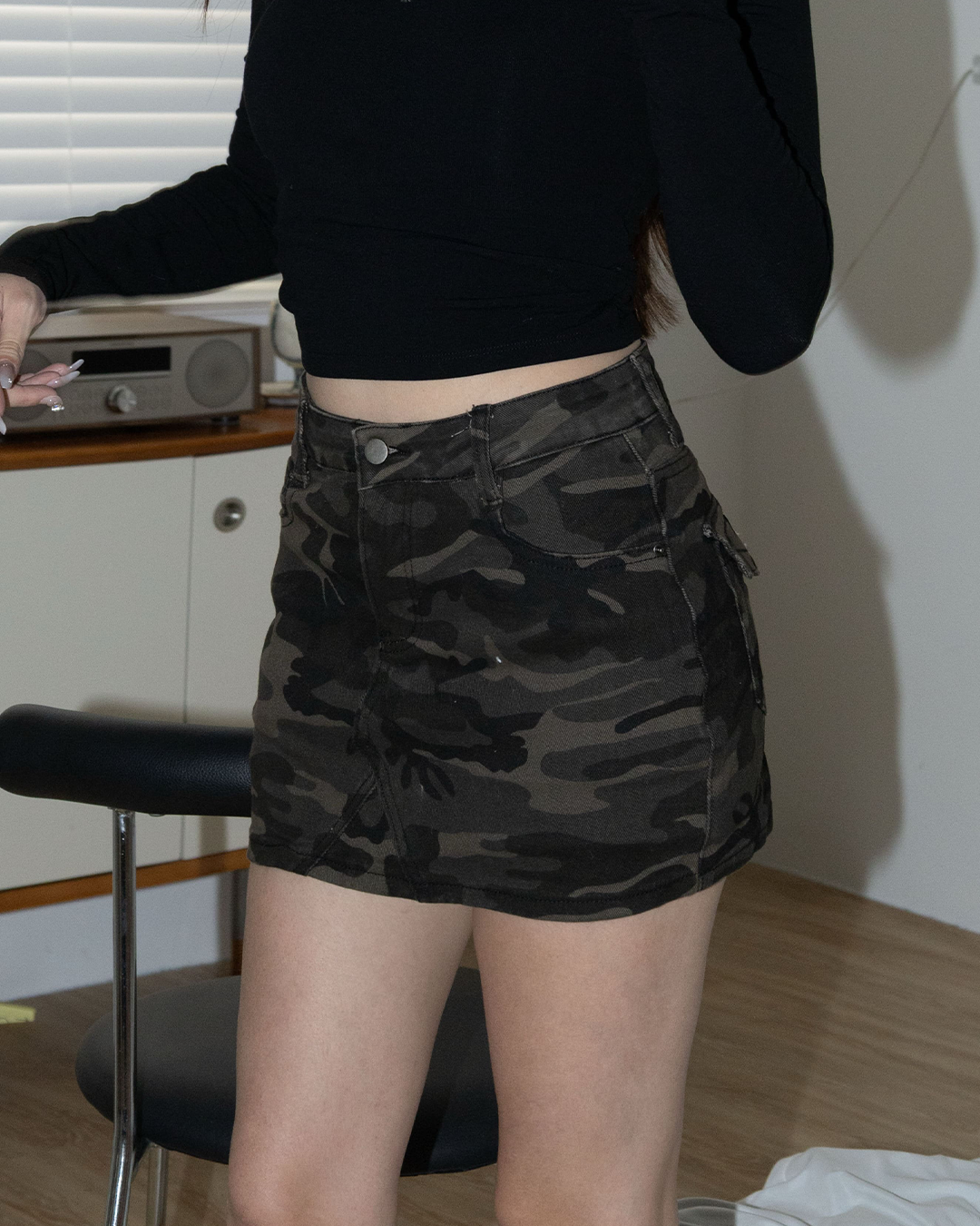 迷彩牛仔包臀裙