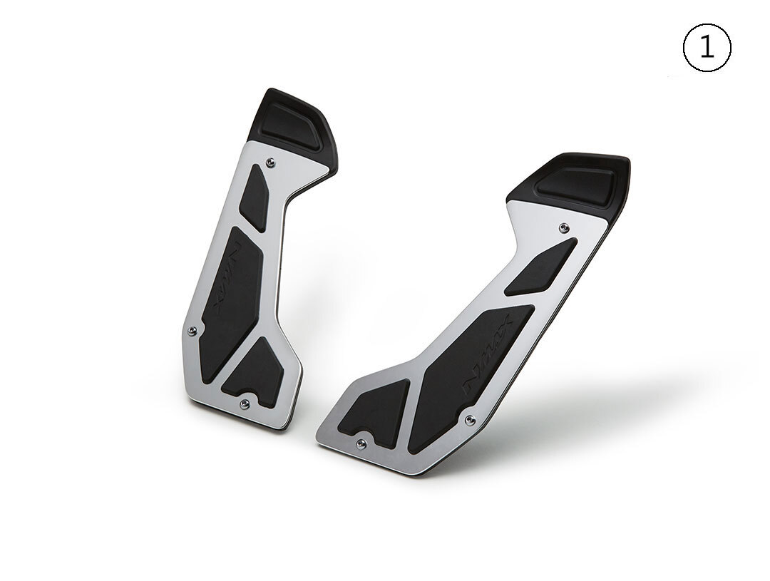 原廠精品 NMAX (~2024年式) 前置腳踏板/置腳踏板