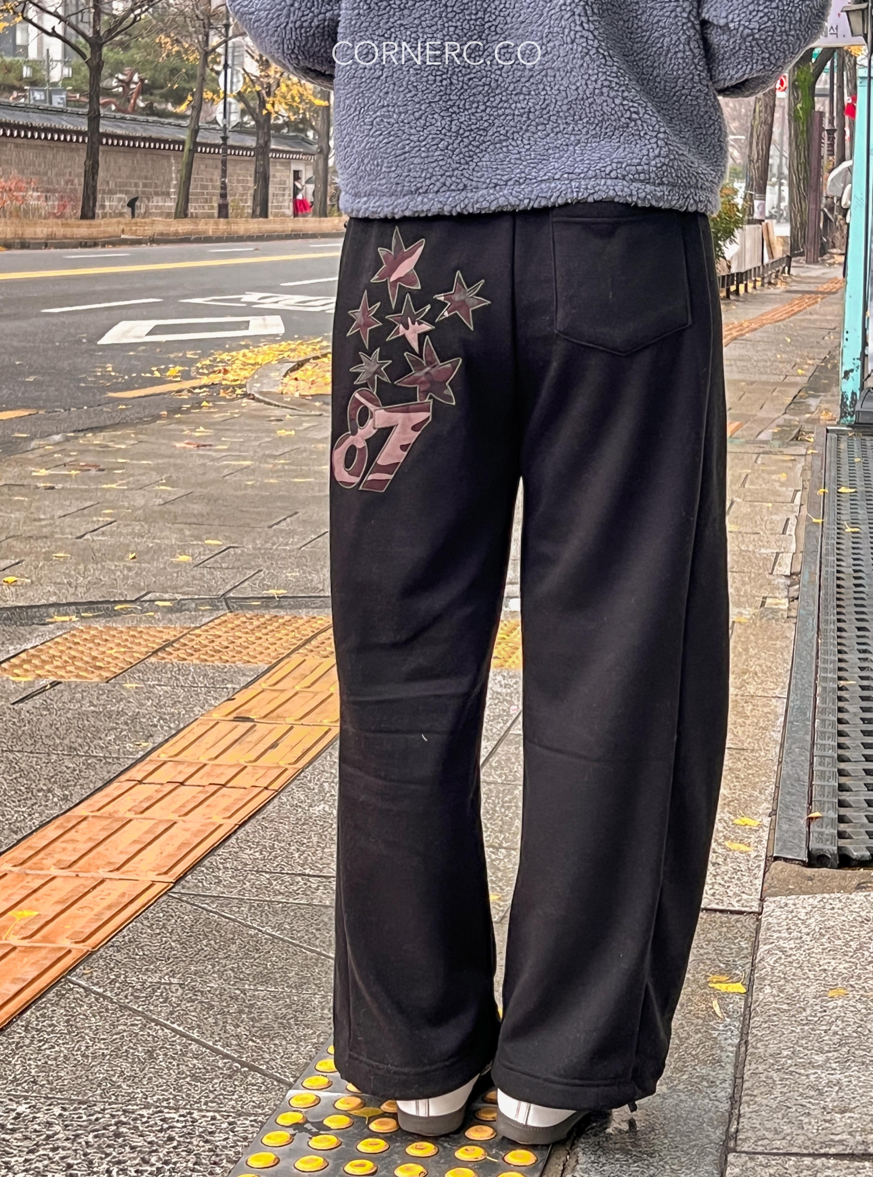 Cutie Pie ❤︎ Patch Pants〈🇰🇷DAY 1〉