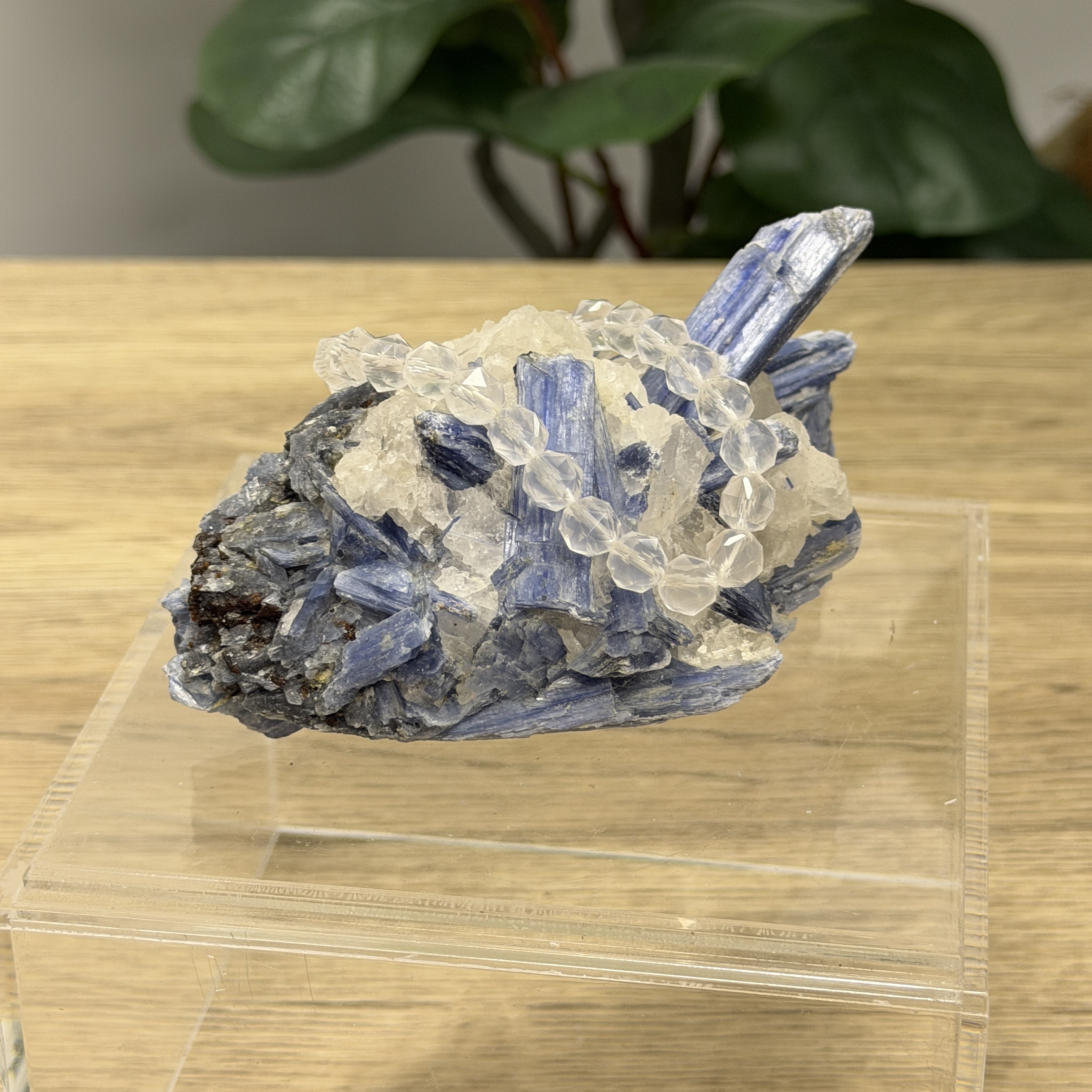 藍晶石原礦 KN1569