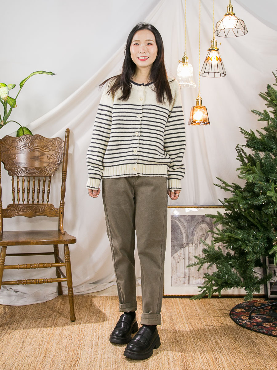 ⬇️開倉低至半價😱FINALSALE📣  全開胸扣鈕．橫間 毛毛冷料外套【不設退換】