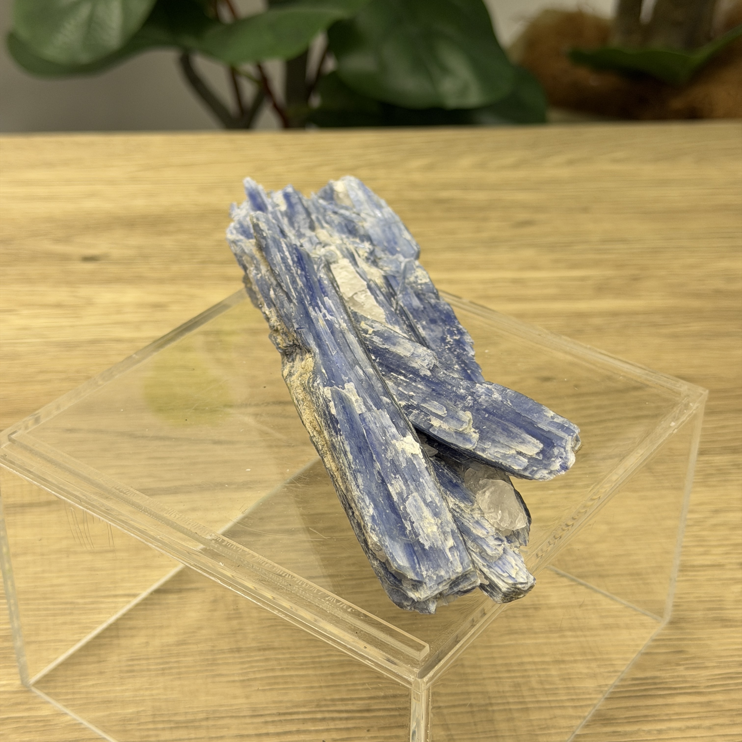 藍晶石原礦 KN1565