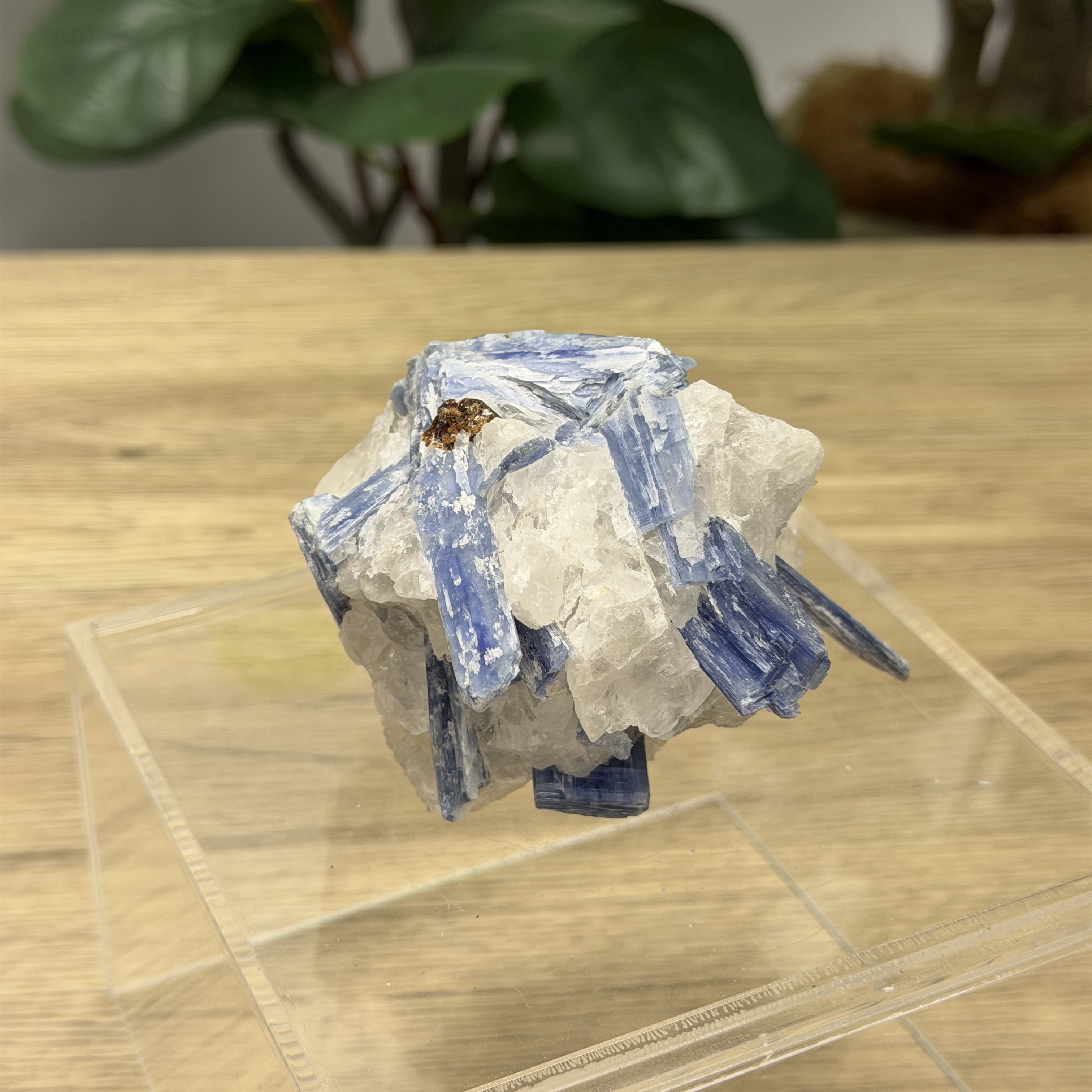 藍晶石原礦 KN1563