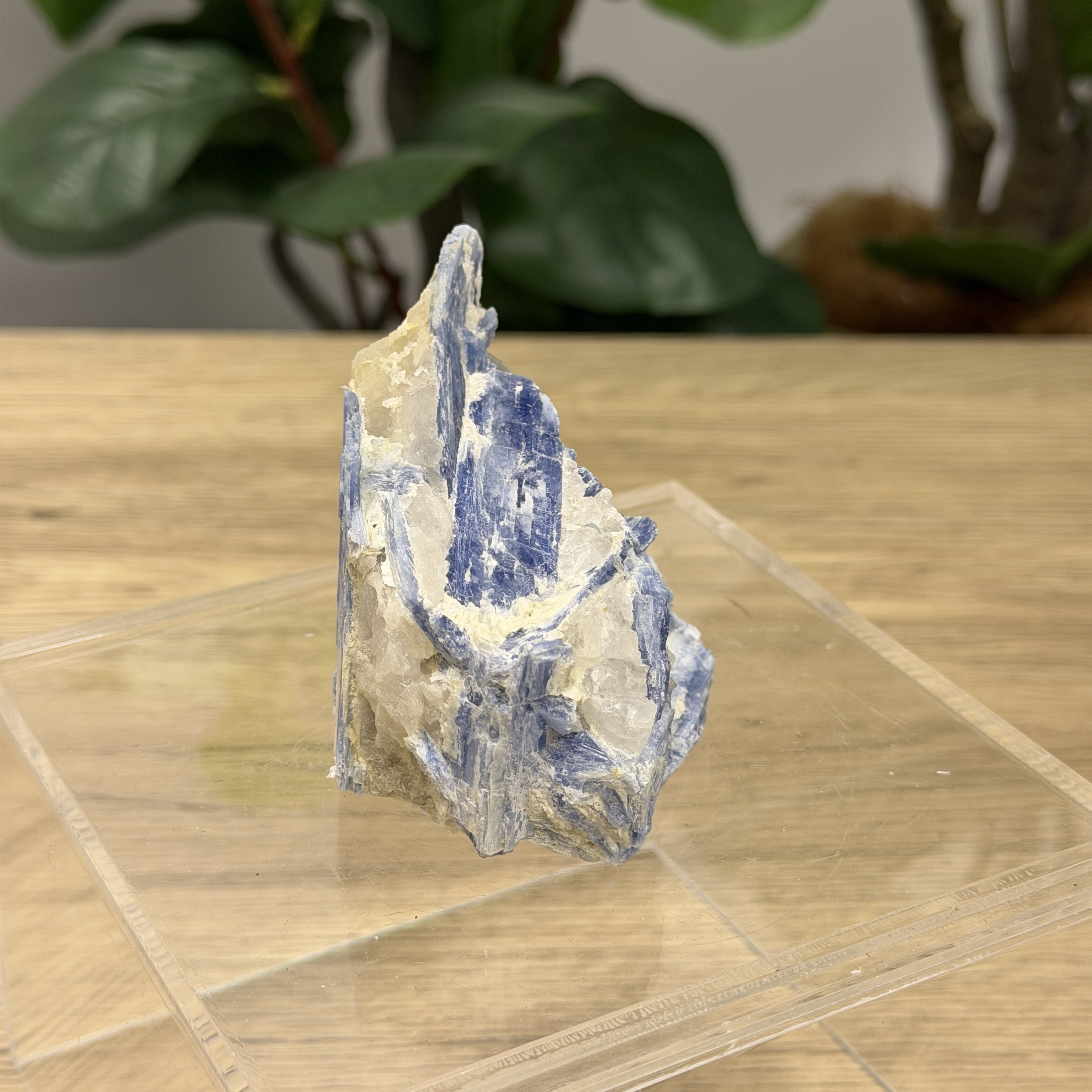 藍晶石原礦 KN1562