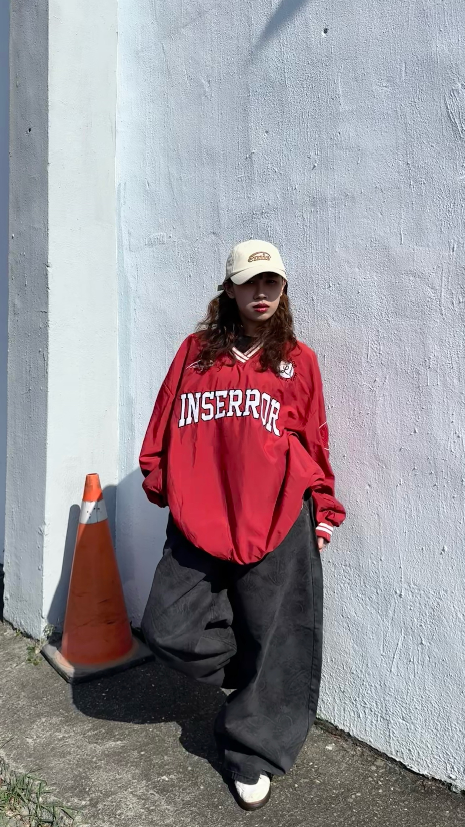 INSERROR刺繡V領棒球風球衣 (3colors)