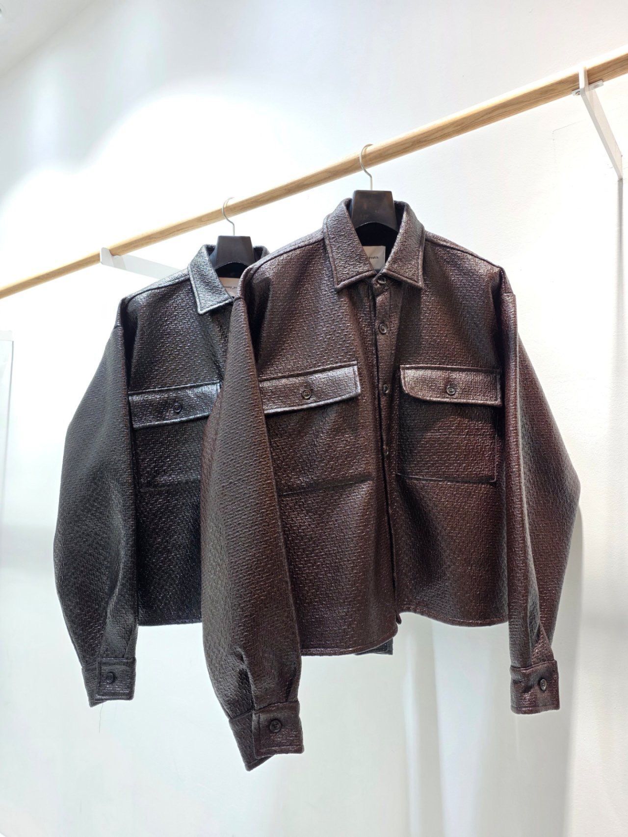 合成皮恤衫外套  C_y-138JK