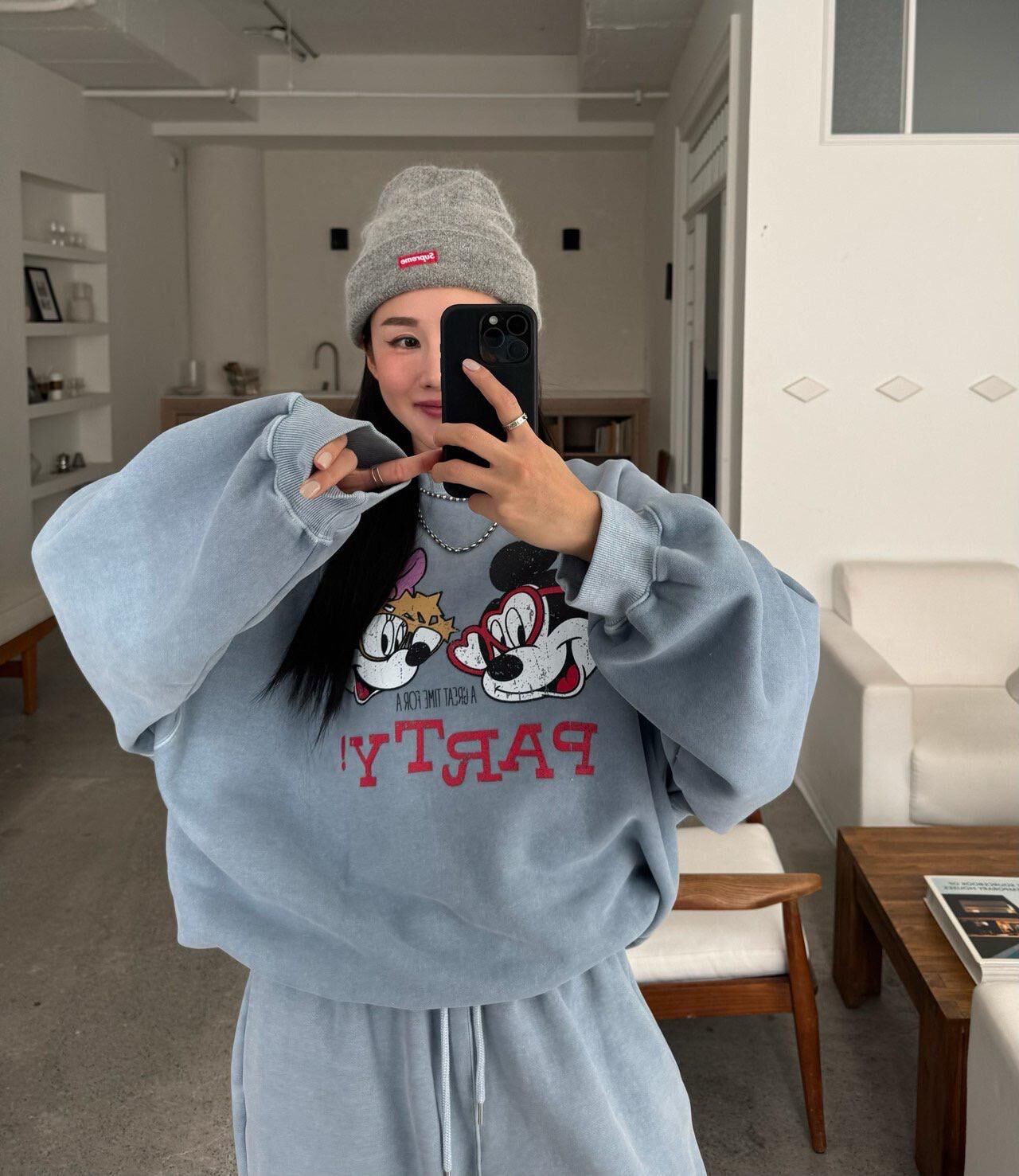 卡通圖案英文字衛衣(薄抓毛底) Votus-196T