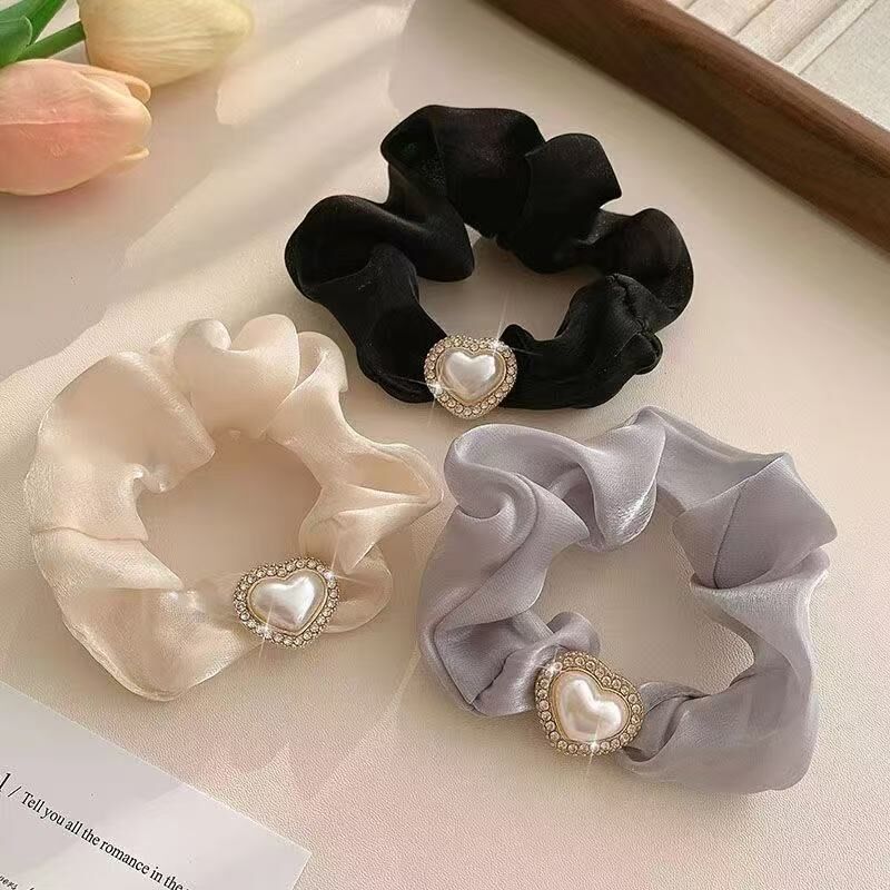 [3 FOR RM10] Heart-Shaped Scrunchies