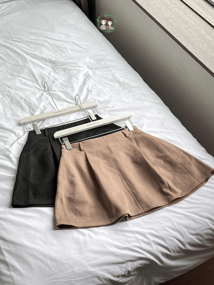 麂皮絨前褶A字裙〈🇰🇷DAY 1〉