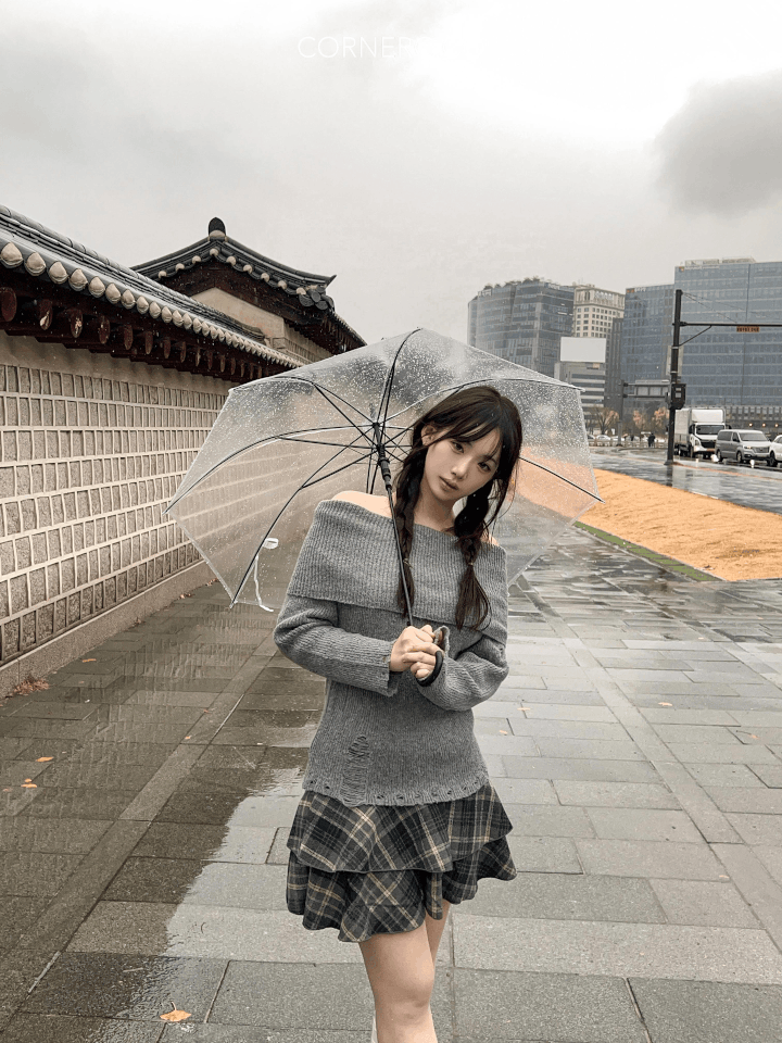 節日感Max！破洞一字肩針織上衣〈🇰🇷DAY 1〉