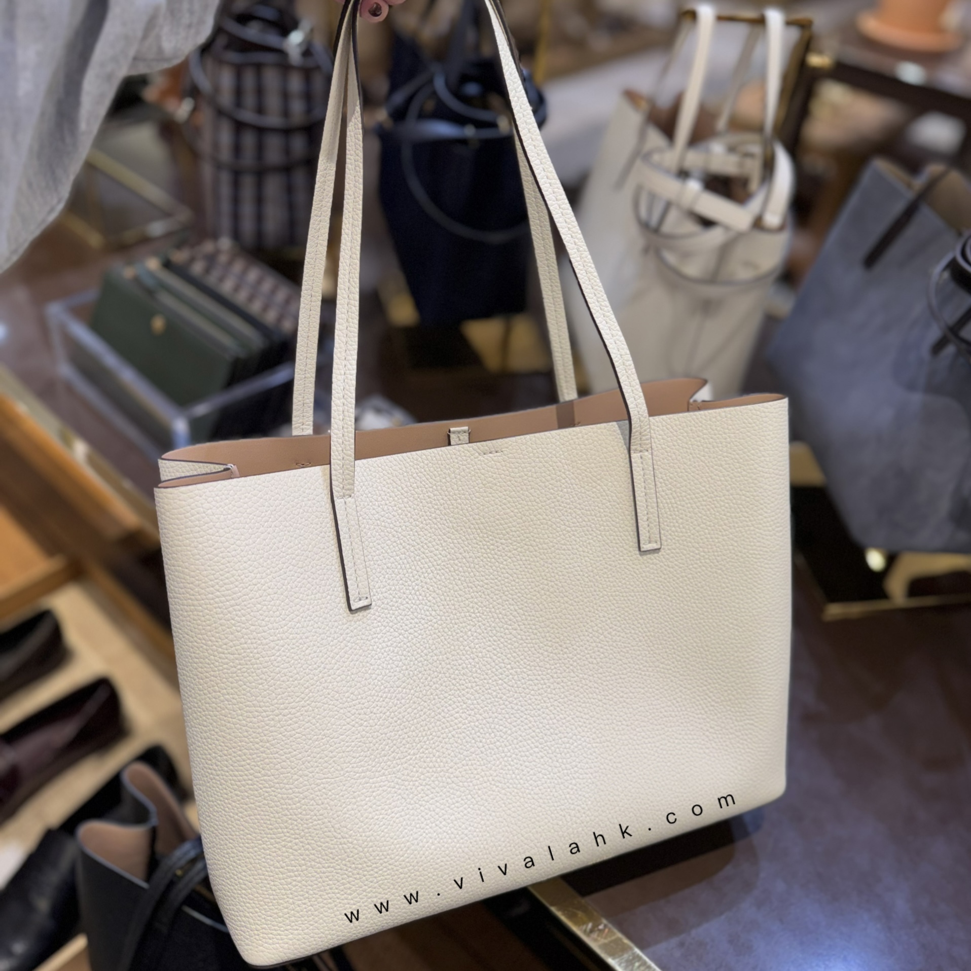 Tory Burch - Blake Center Zip Tote (170471)