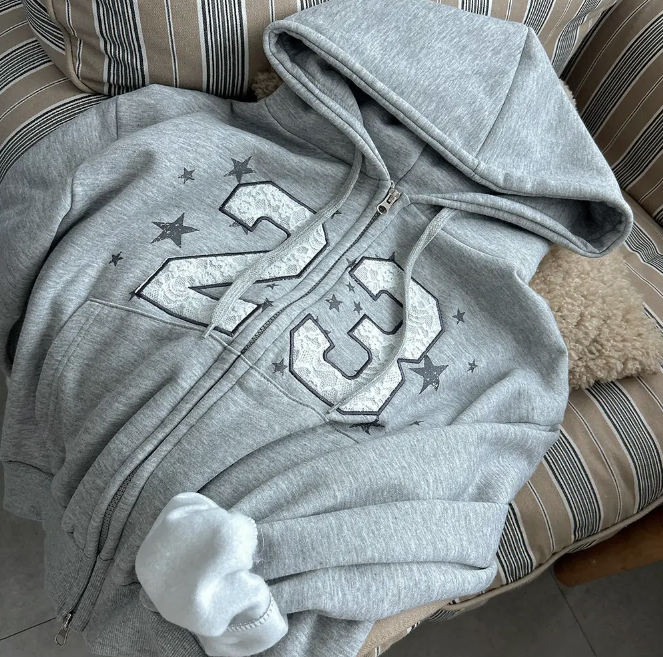 秋冬預訂｜寬鬆蕾絲貼片抓絨 ZIPUP HOODIE