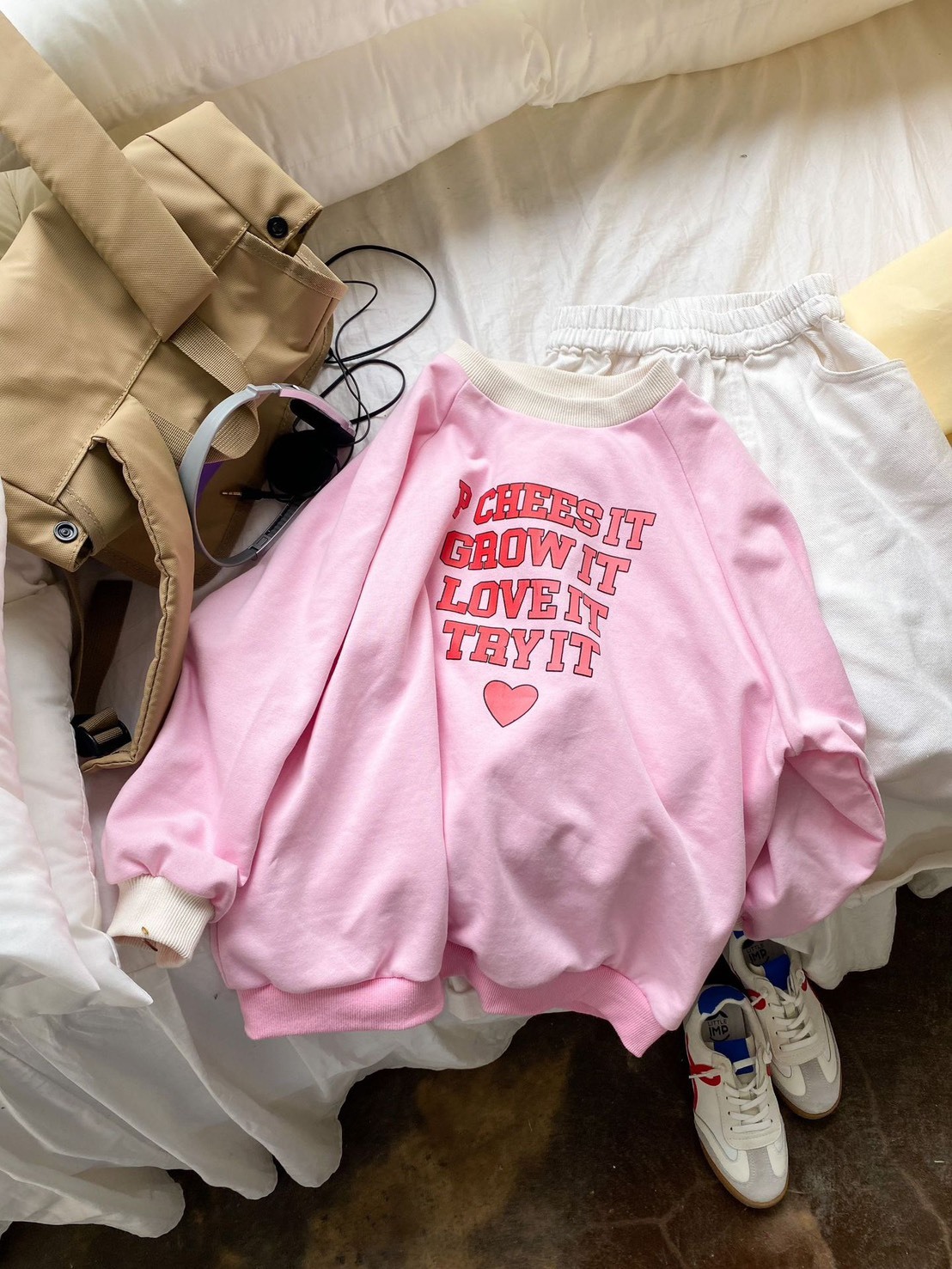 撞色寬鬆休閒上衣