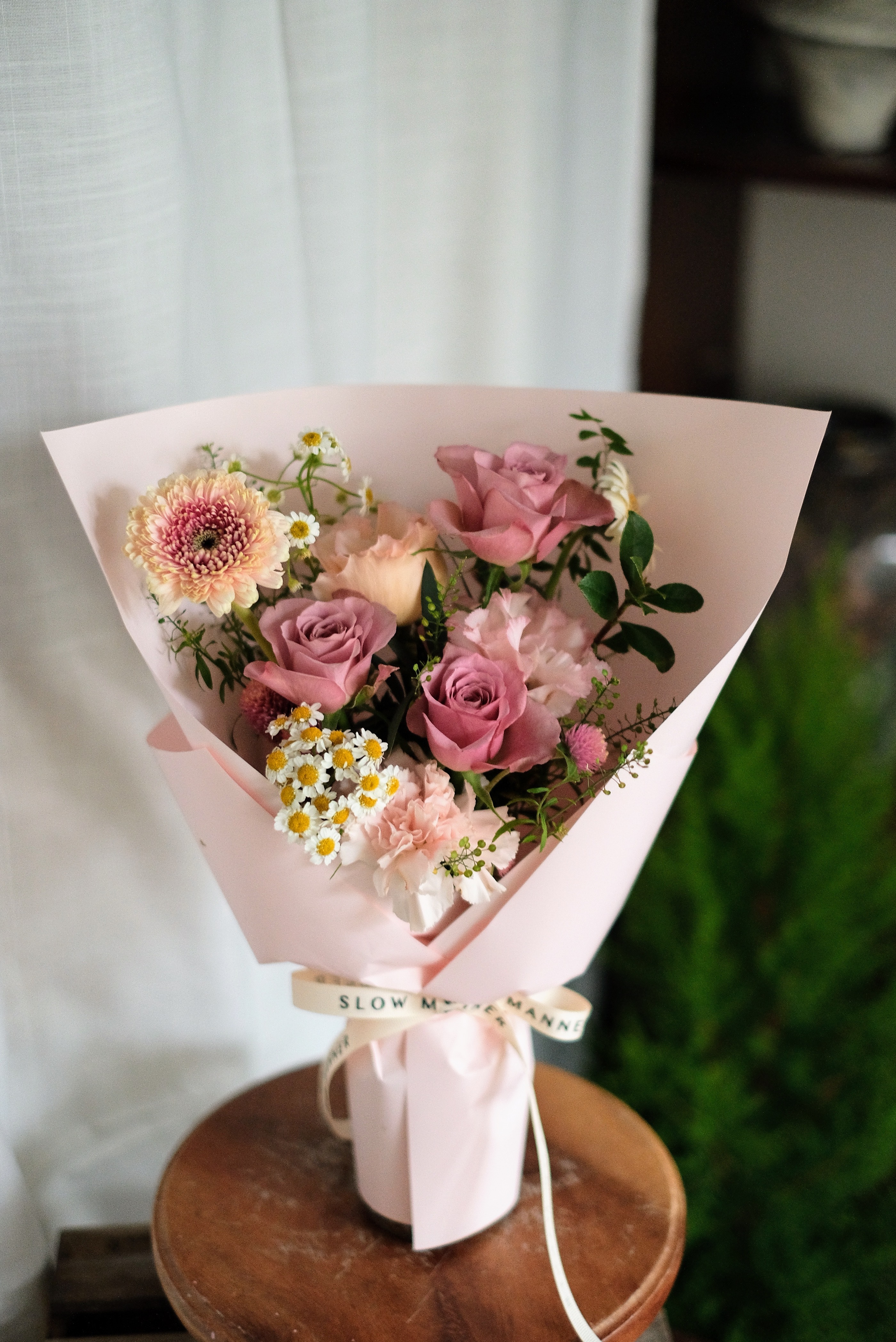 輕盈粉｜情意重小花束（附小花瓶）