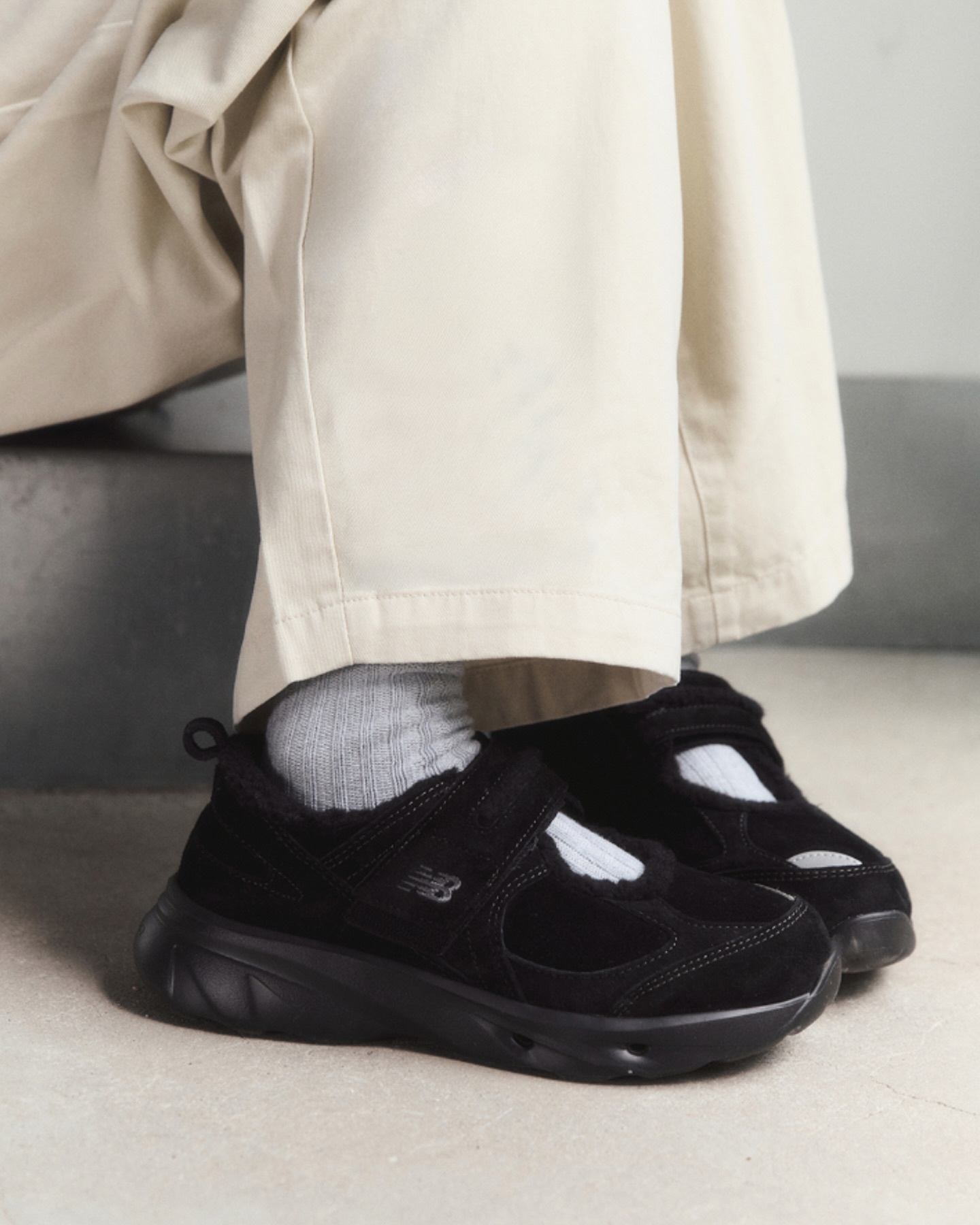 預購┃韓國限定 new balance WINTER BREEZE 泰迪毛毛款 麂皮 瑪莉珍 黑色