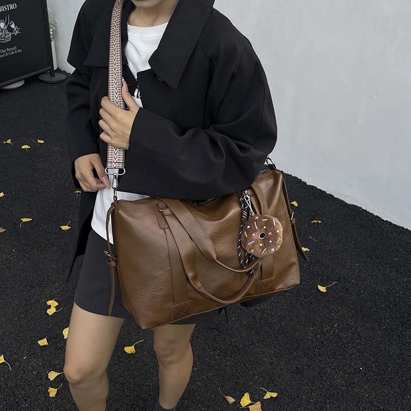 Vintage Minimalist Large-Capacity Shoulder Crossbody Bag