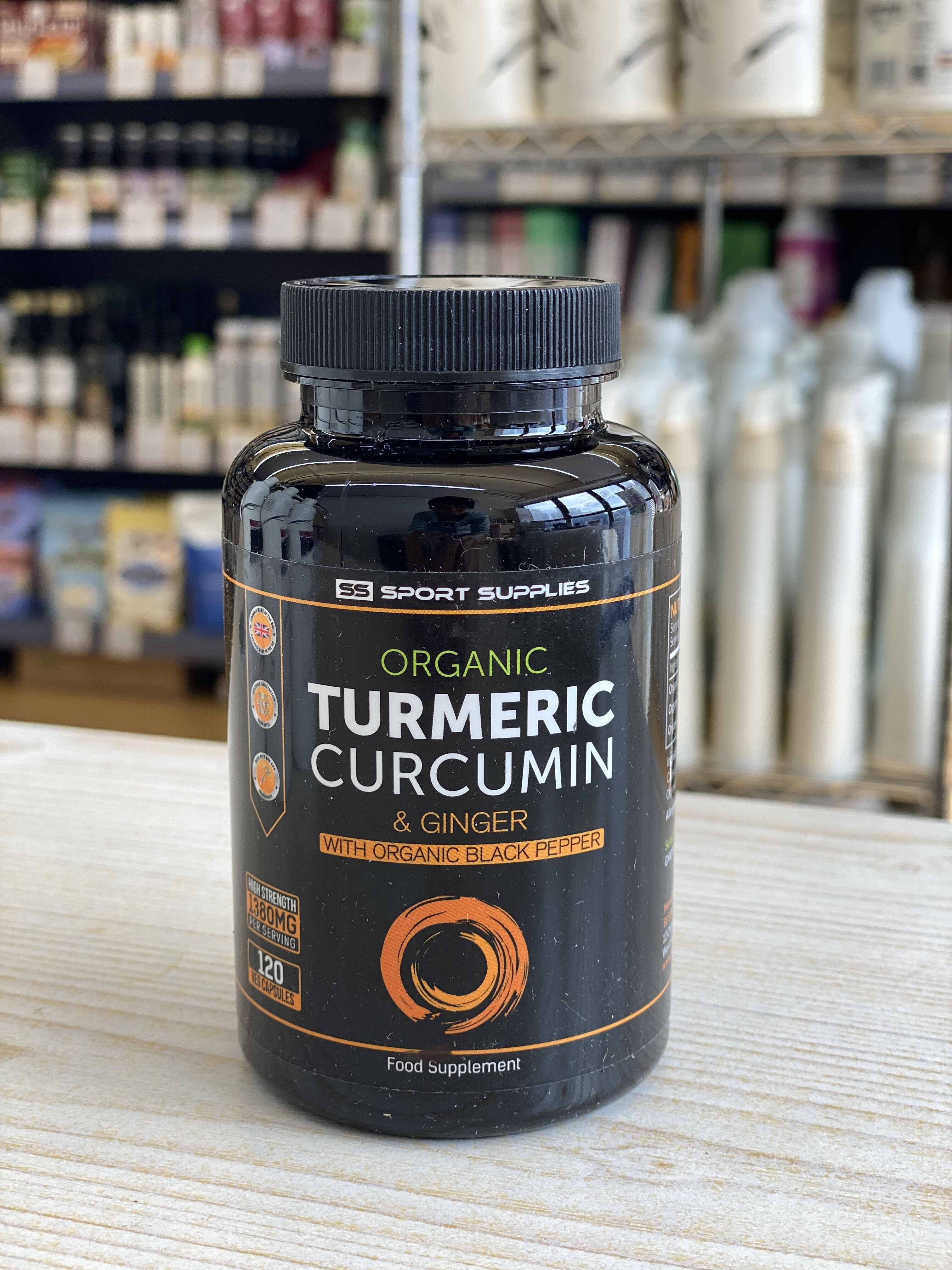 有機薑黃素(含有機薑和黑胡椒) 120粒 (最佳食用日期為 2027/10/30)