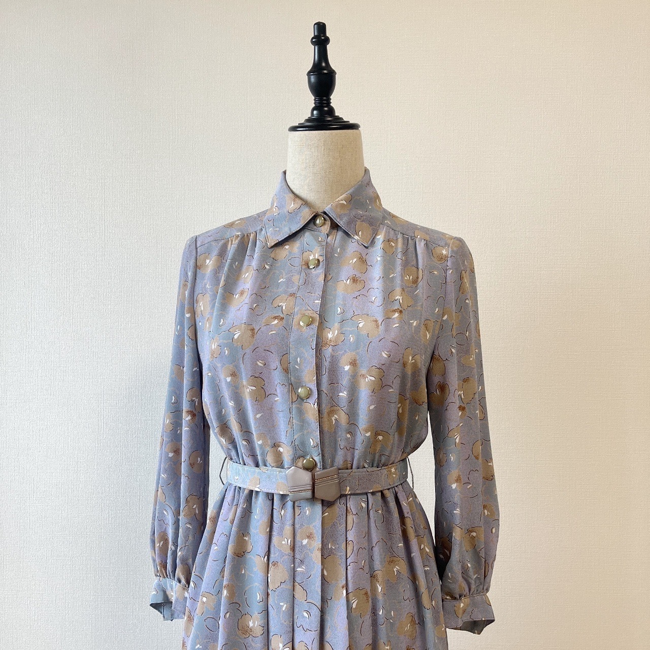 灰藍色清雅大花古著洋裝