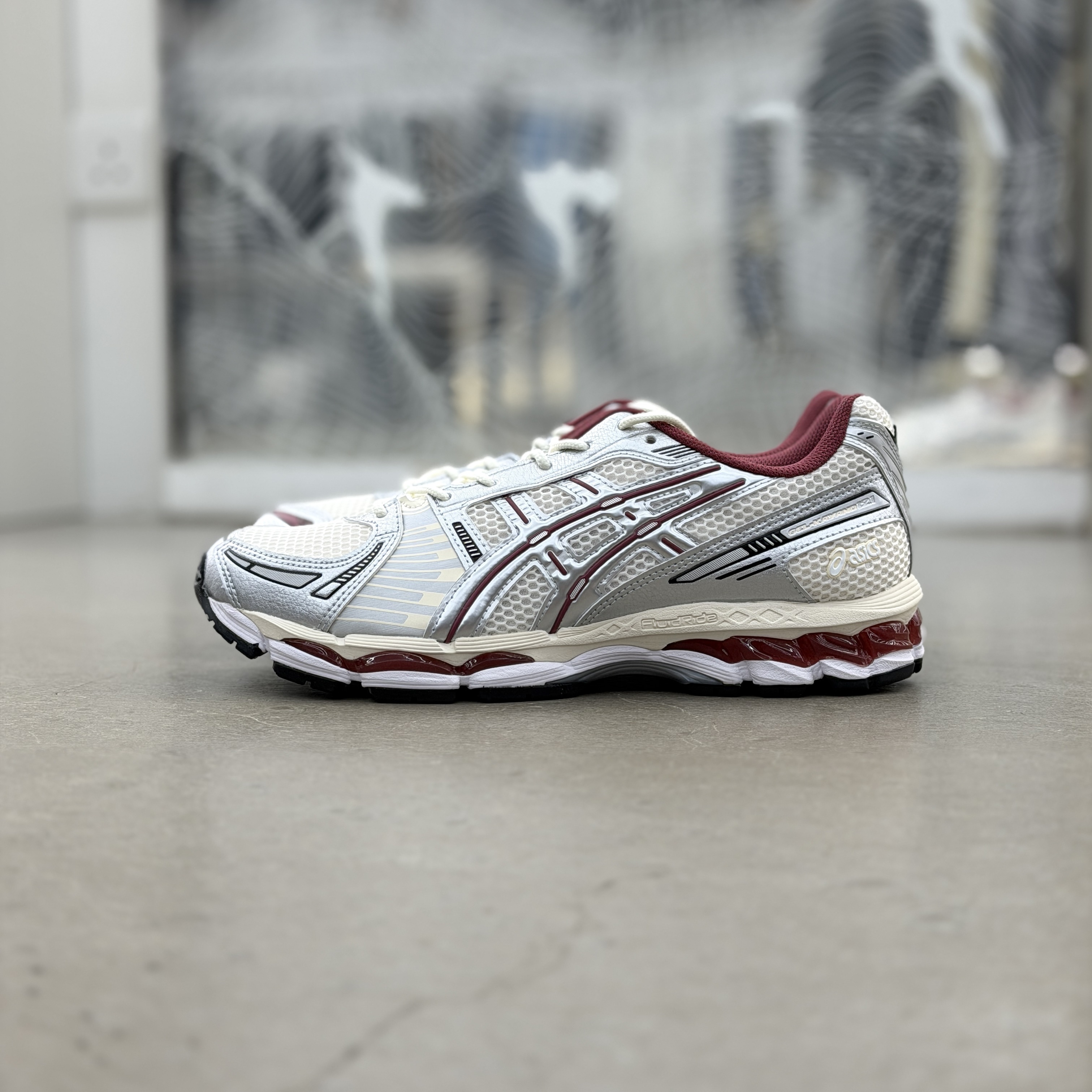 Asics Gel-Kayano 12.1 White Red l 1203A759-102