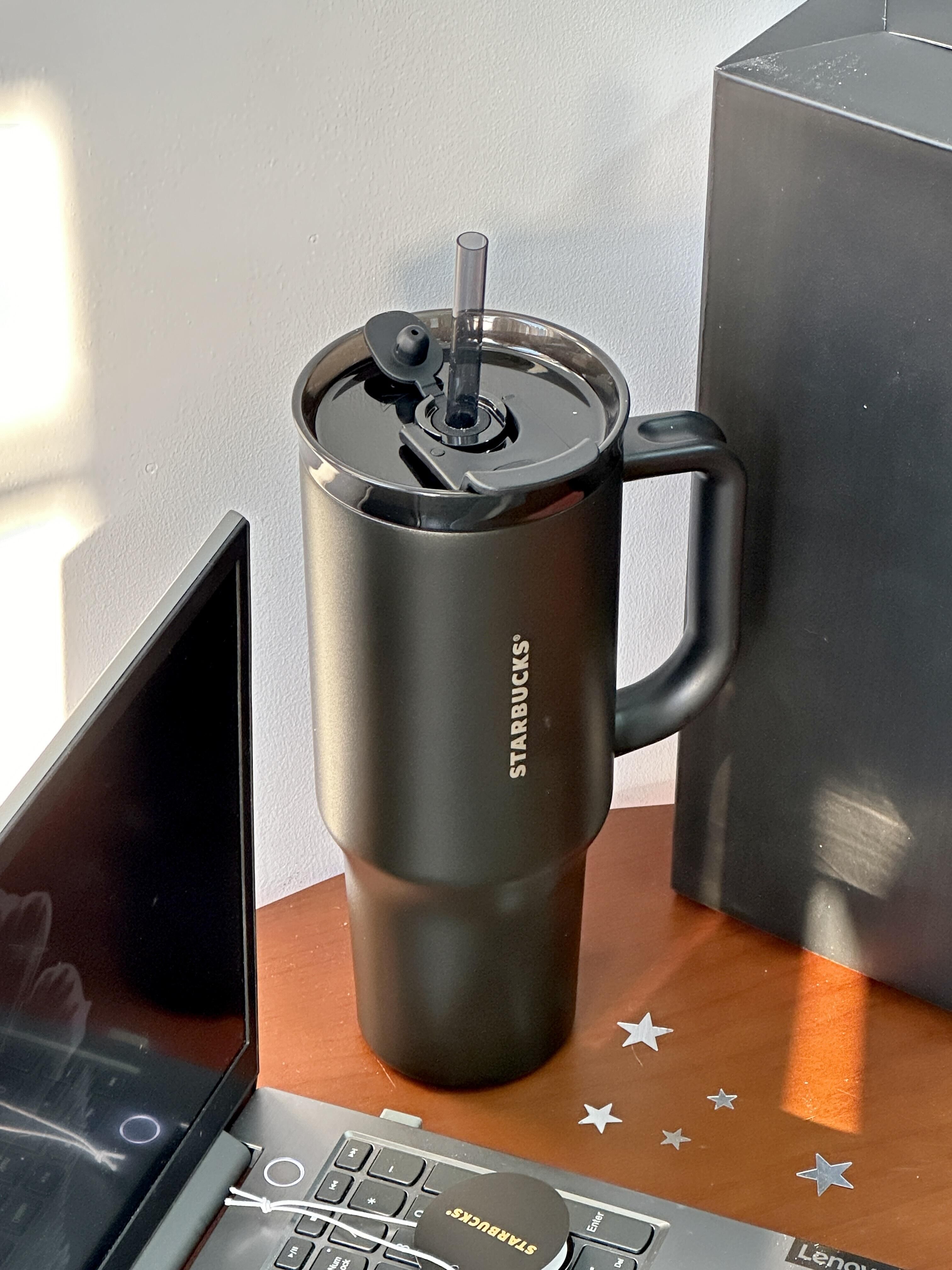 STARBUCKS 星巴克 鎏金系列 不銹鋼提手吸管杯 酷黑 全黑 黑金 保溫杯 隨行杯 大容量 1120ml/預購