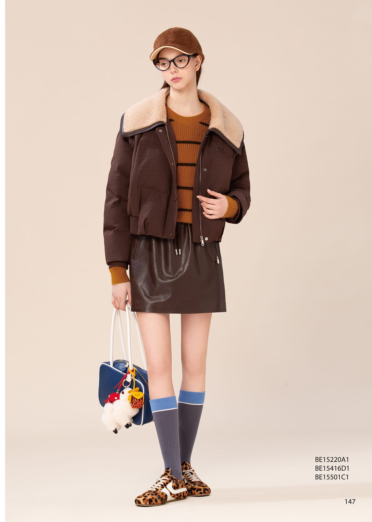 BE15501C1 古銅躍動抽繩運動短裙 (2色)