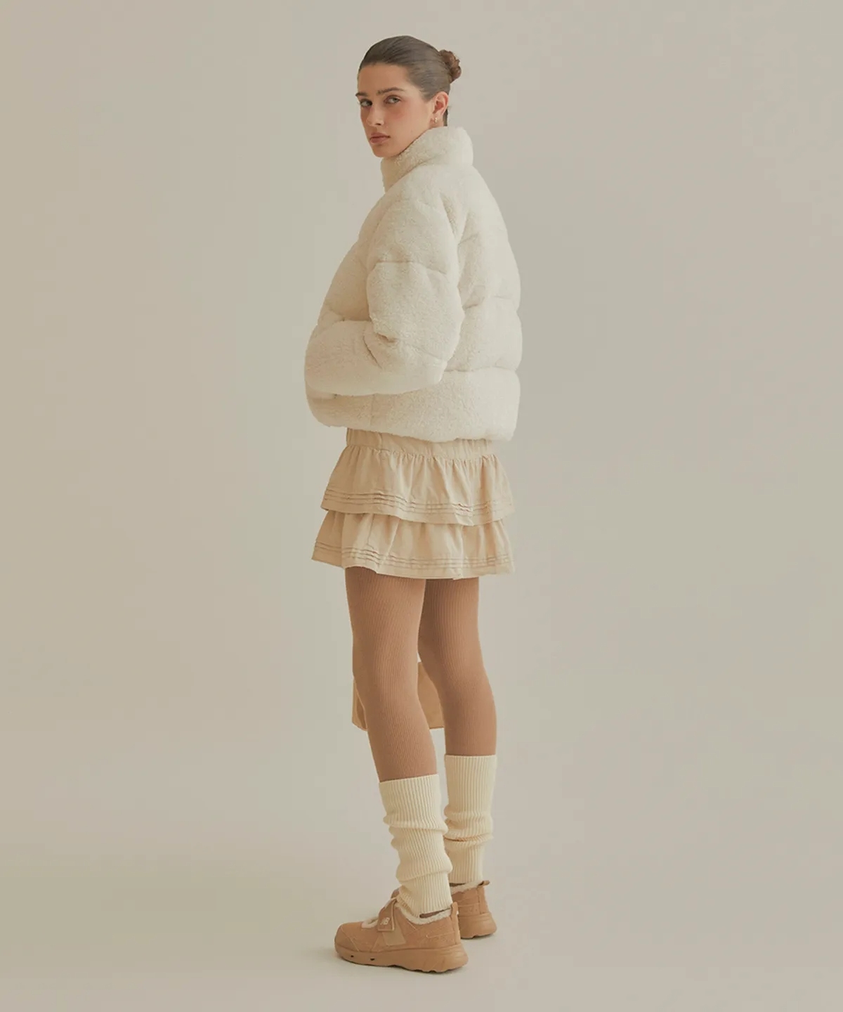 【代購】NEW BALANCE WOMEN NBNPF4W042 Active Boucle Short Down WINTER同款 女款短版保暖羽絨外套 – 輕盈蓬鬆暖感