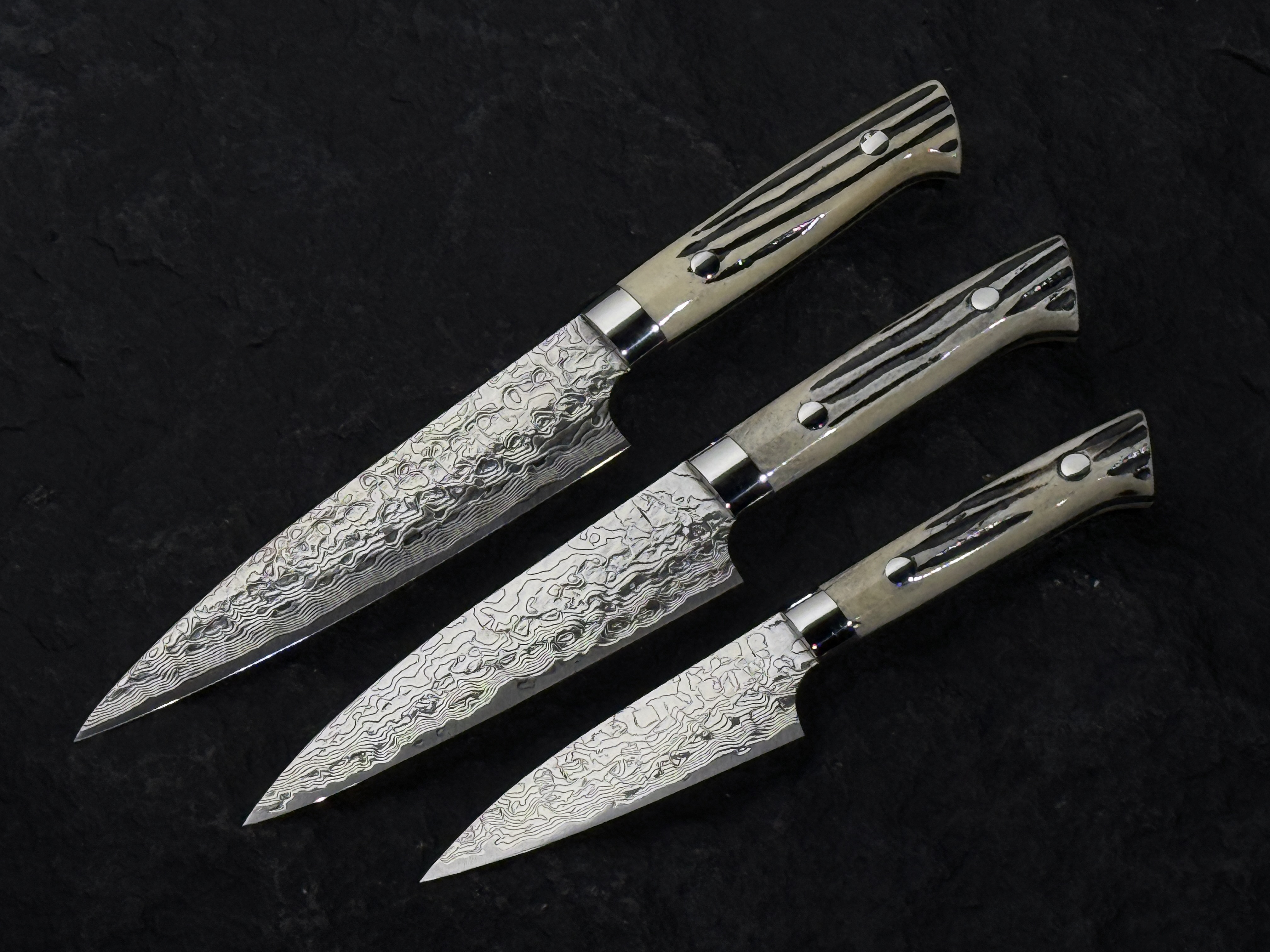 佐治武士 SG2 鑽石大馬士革鋼 小刀 白牛骨柄