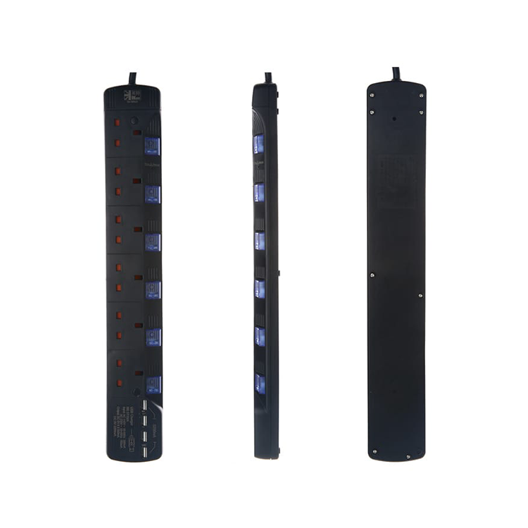 UKase 6插位防雷連4xUSB充電拖板 SU886U4/B